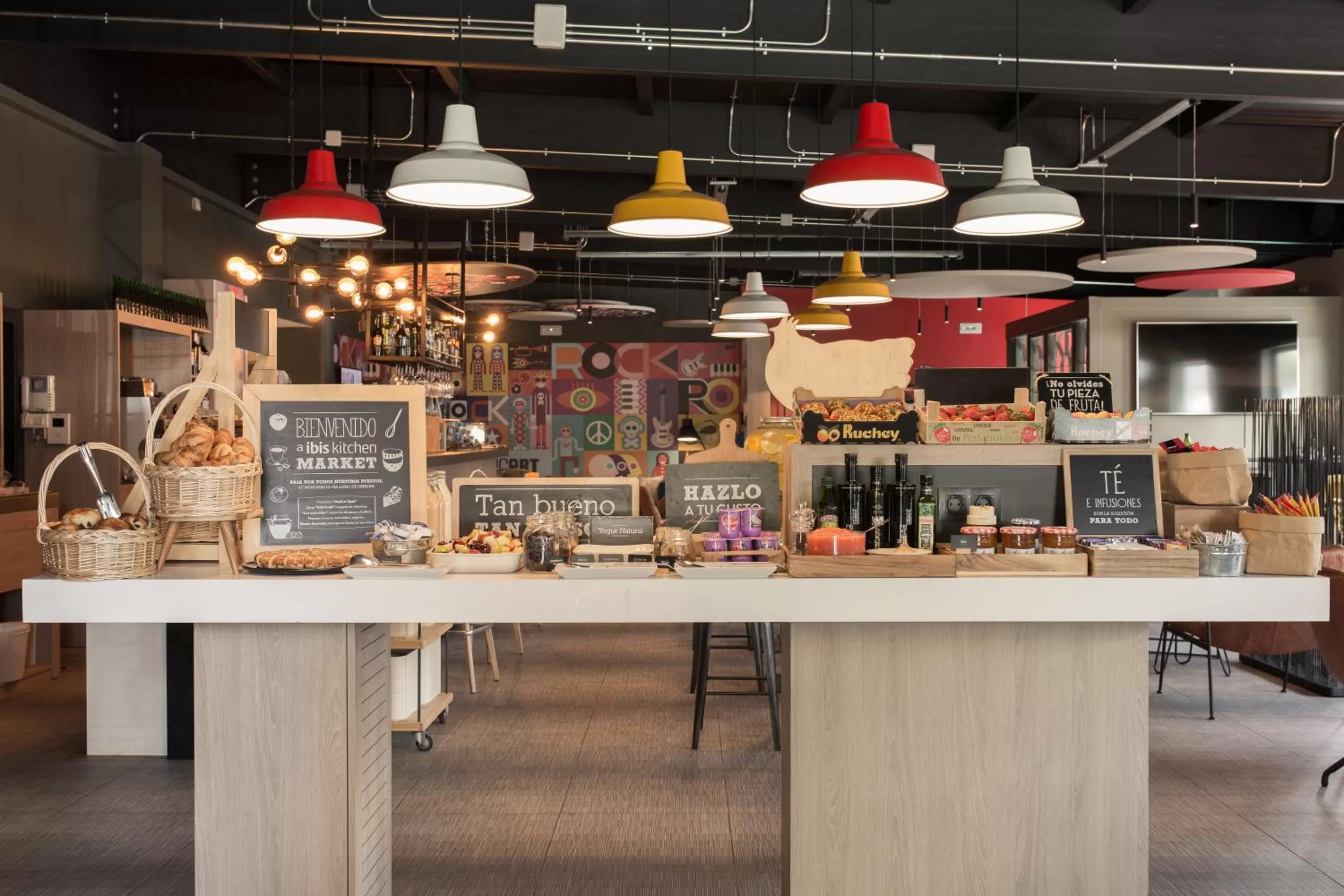Breakfast in Ibis Madrid Fuenlabrada