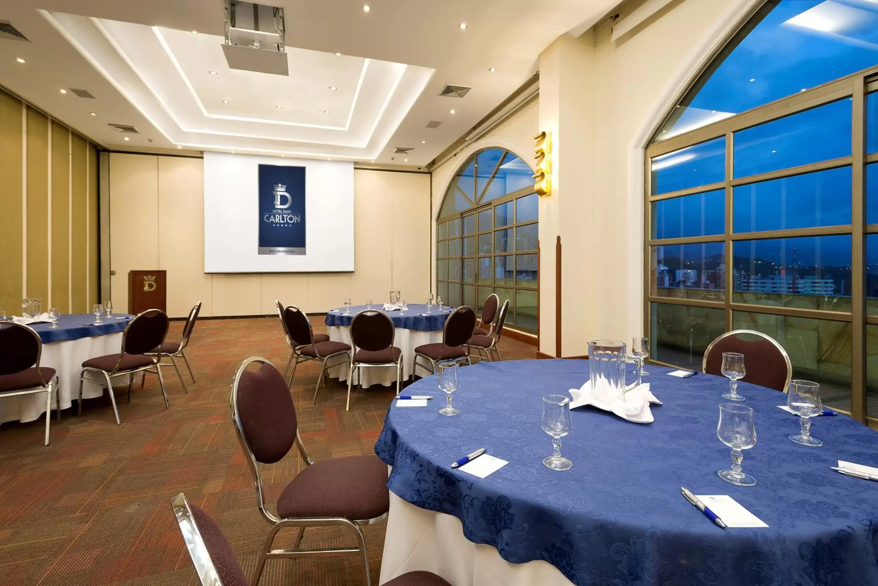 Business facilities in Hotel Dann Carlton Bucaramanga