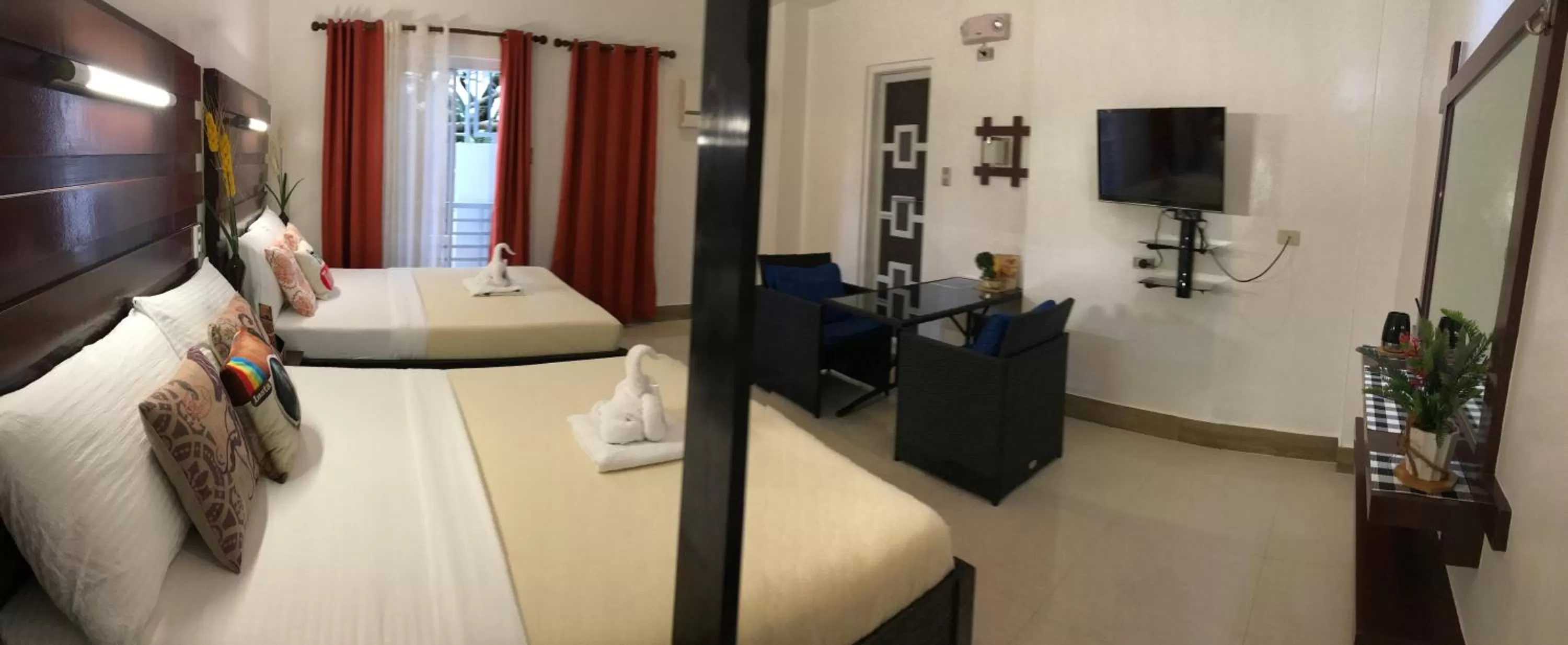 Bed in SunValley Tourist Inn