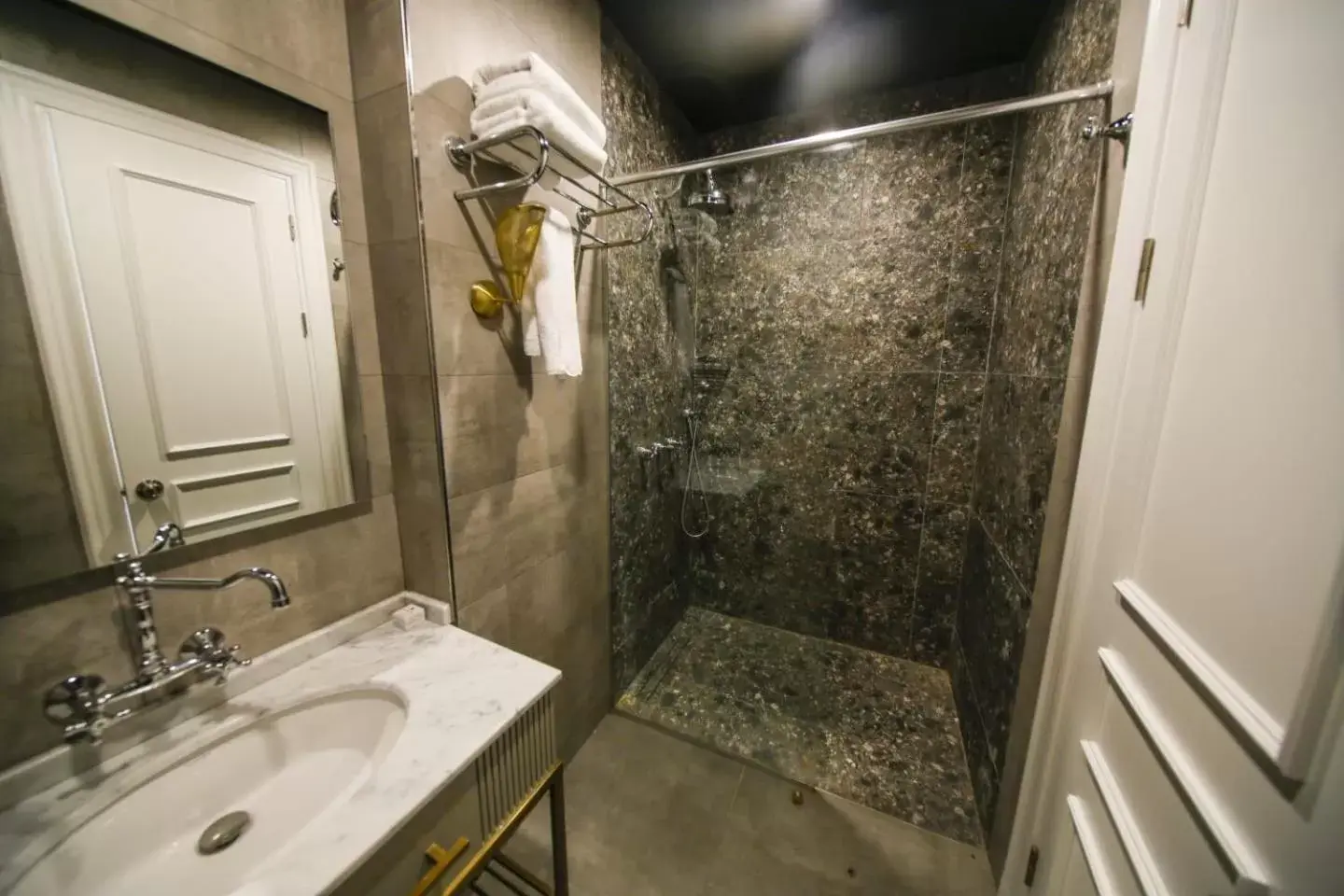 Shower, Bathroom in Royal Tophane