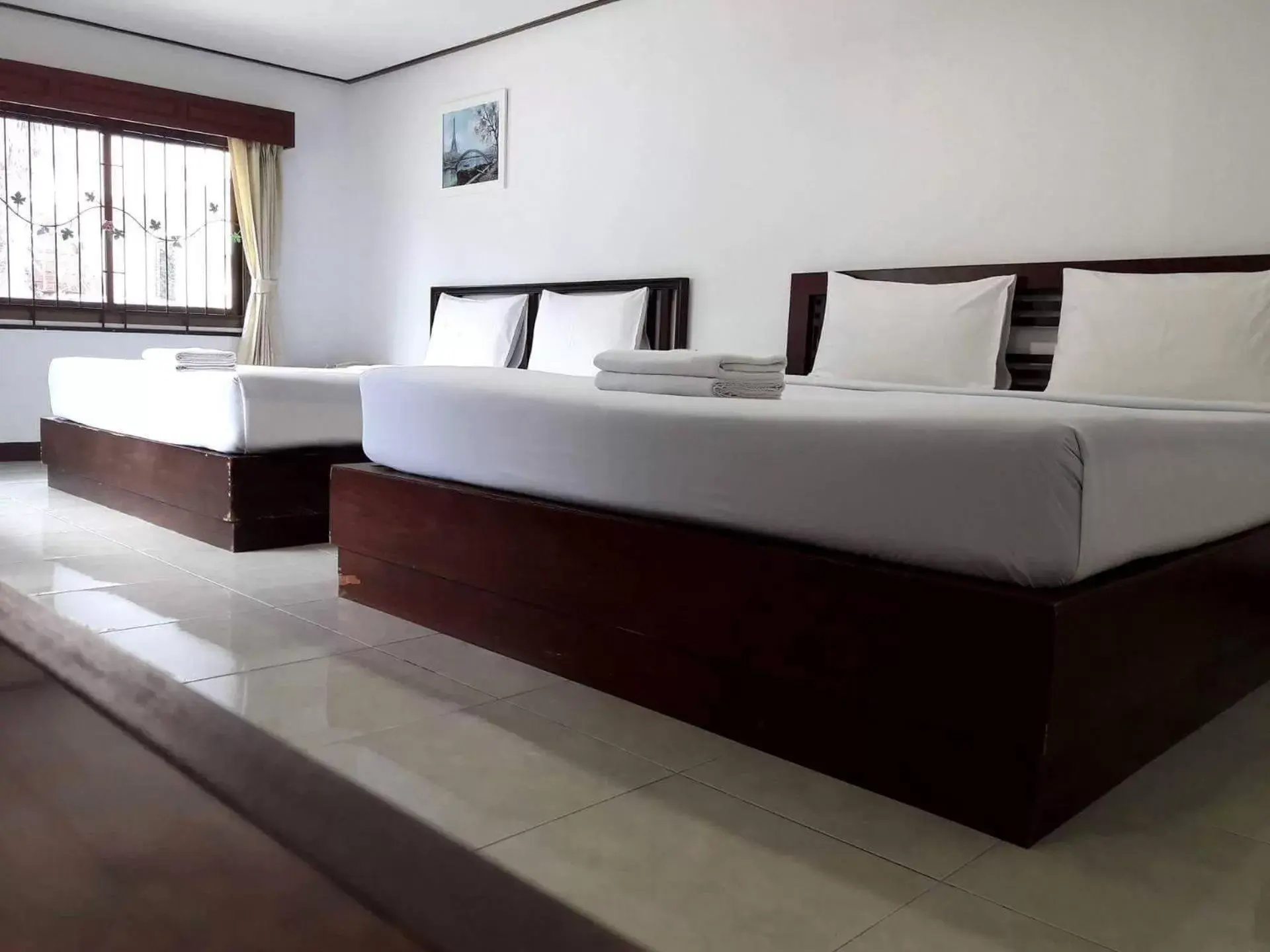 Standard Quadruple Room in โรงแรมฟ้าพราวฝน Fah Proud Fon Hotel Standard Quadruple Room in โรงแรมฟ้าพราวฝน Fah Proud Fon Hotel