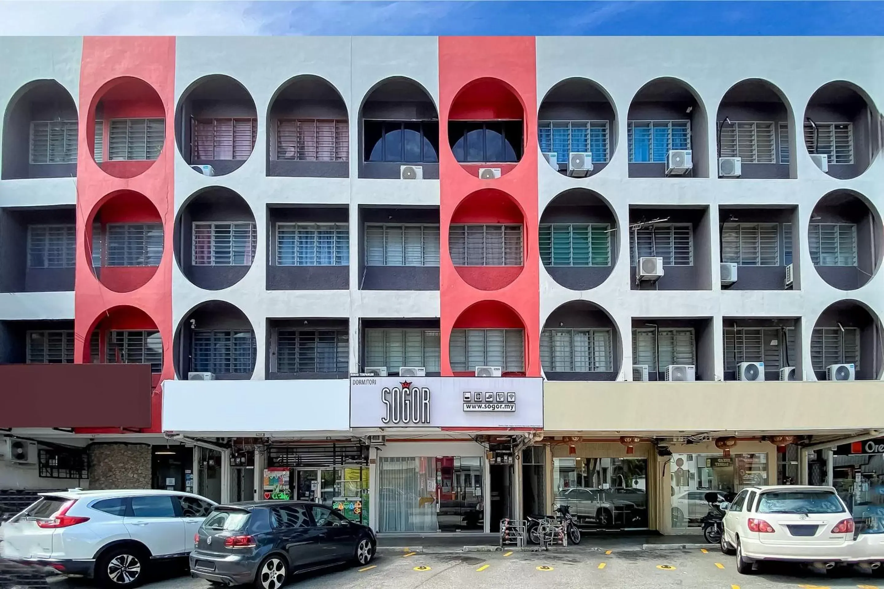 Facade/entrance in OYO 89809 Sogor Girls Dormitory Female Only