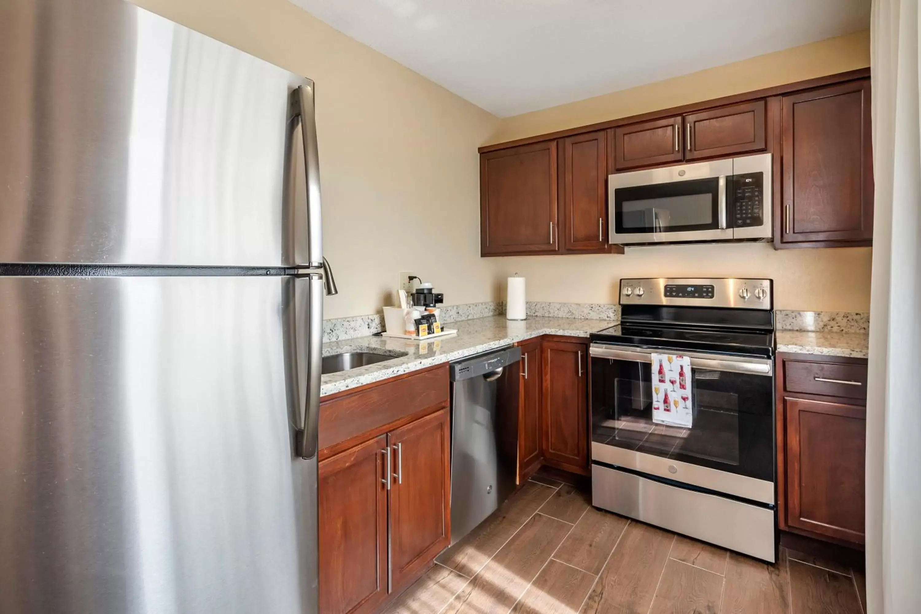 Kitchen or kitchenette, Kitchen/Kitchenette in Comfort Inn & Suites Pueblo