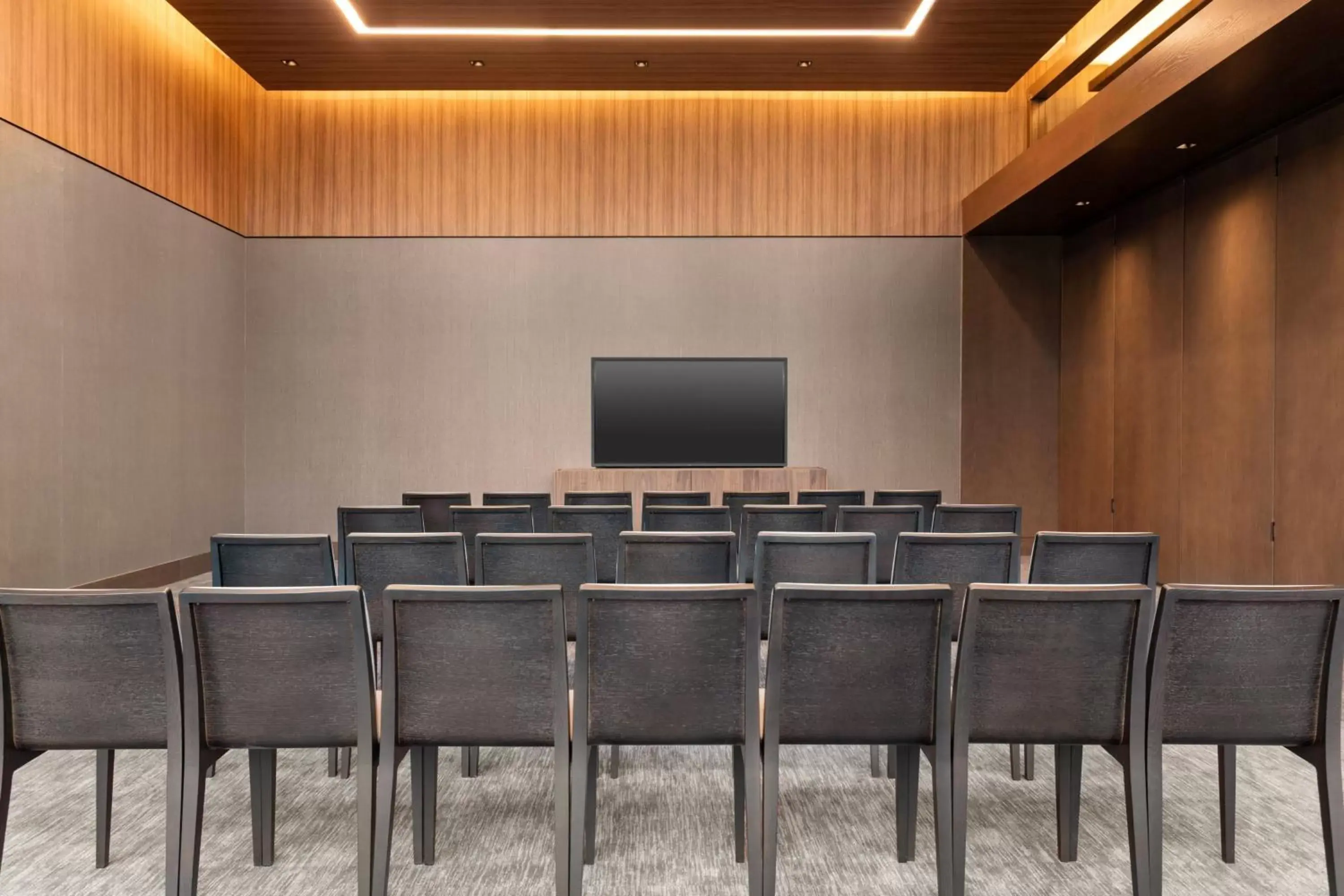 Meeting/conference room in TETRA Hotel, Autograph Collection