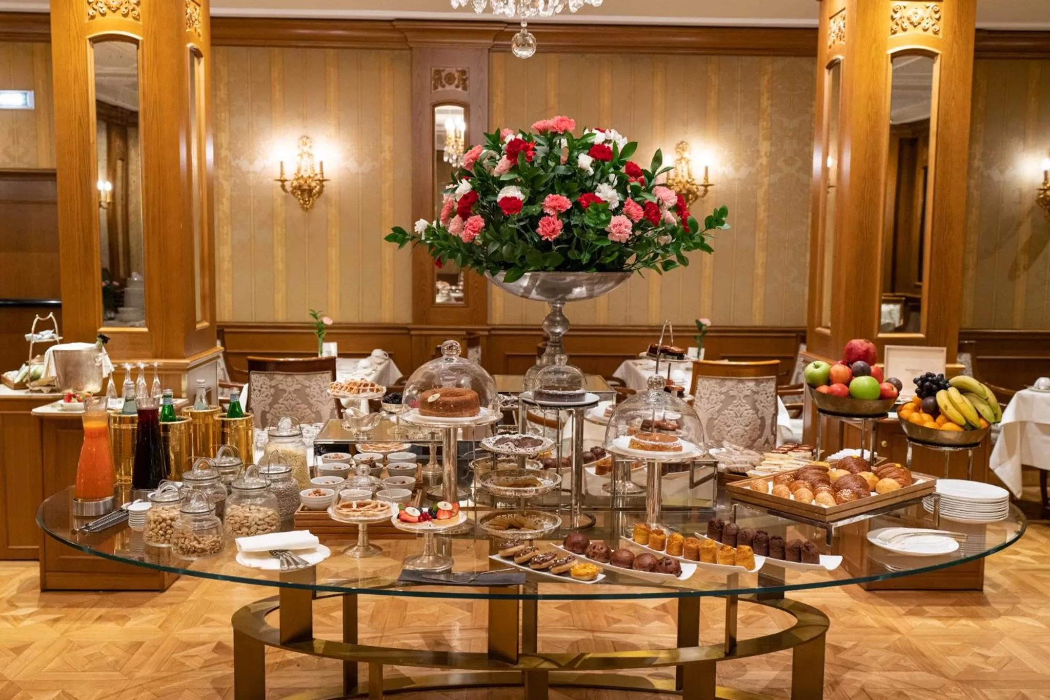Breakfast in Grand Hotel Majestic gia' Baglioni