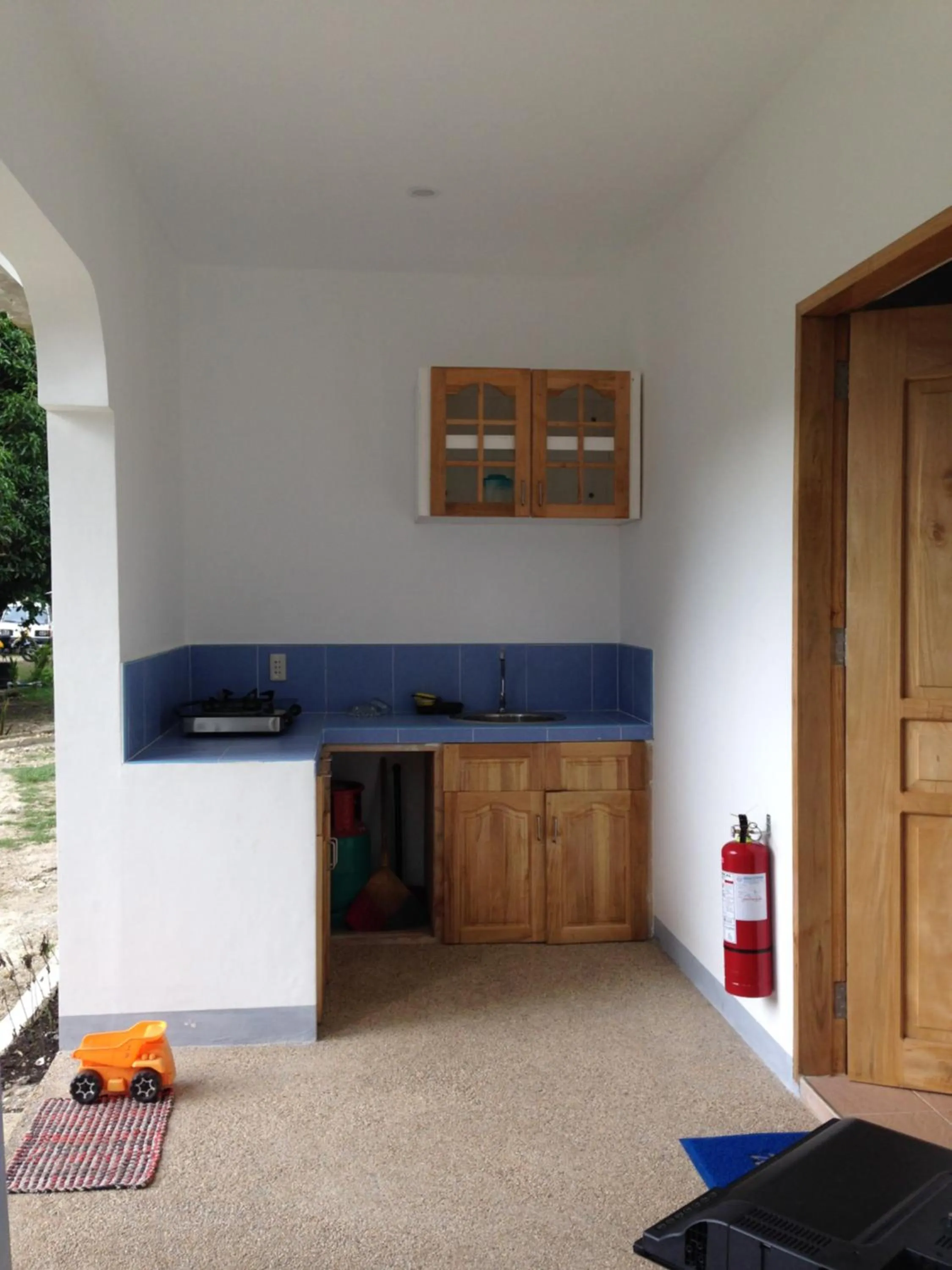 Kitchen or kitchenette in Mangoes Place