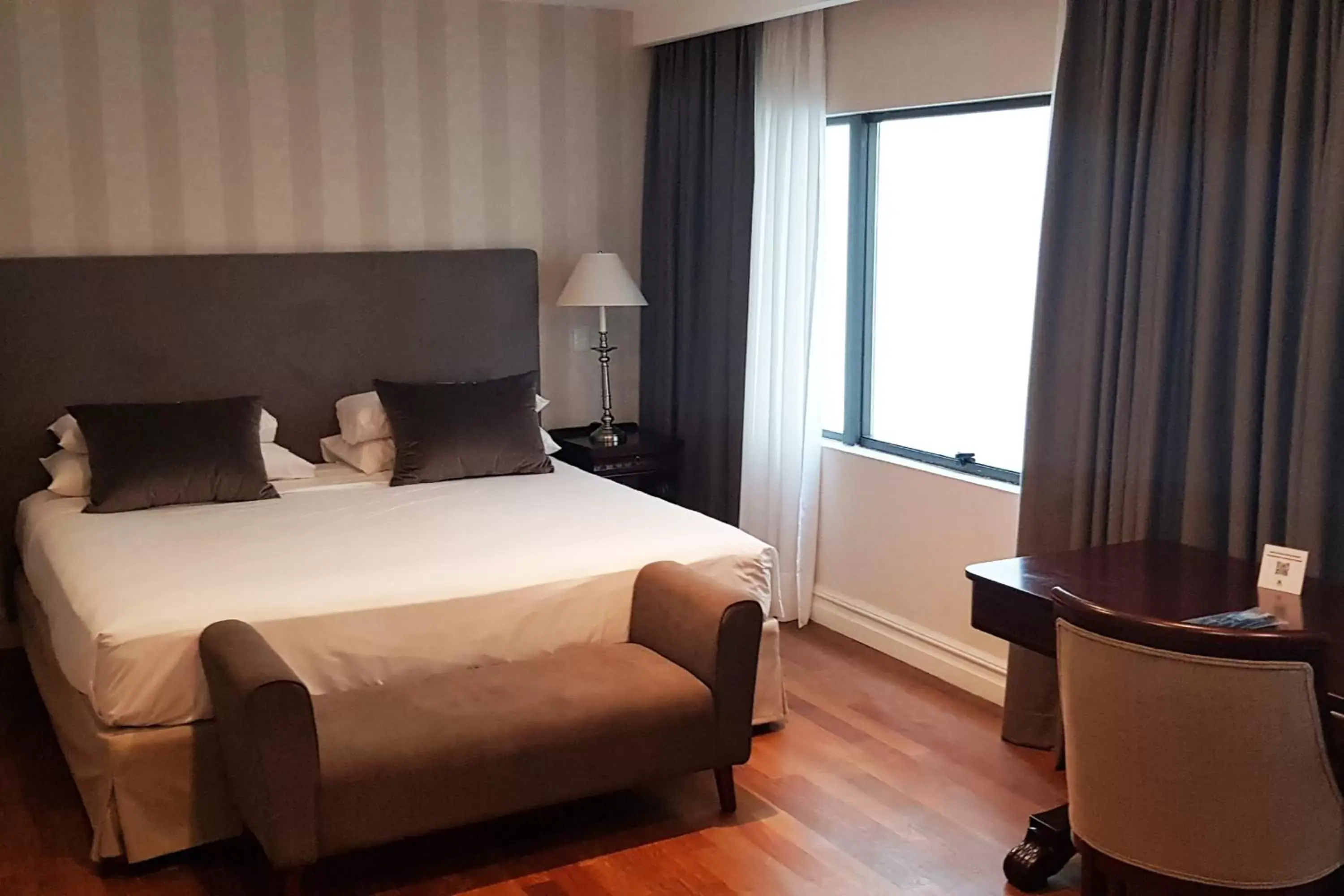 Photo of the whole room, Bed in Buenos Aires Marriott
