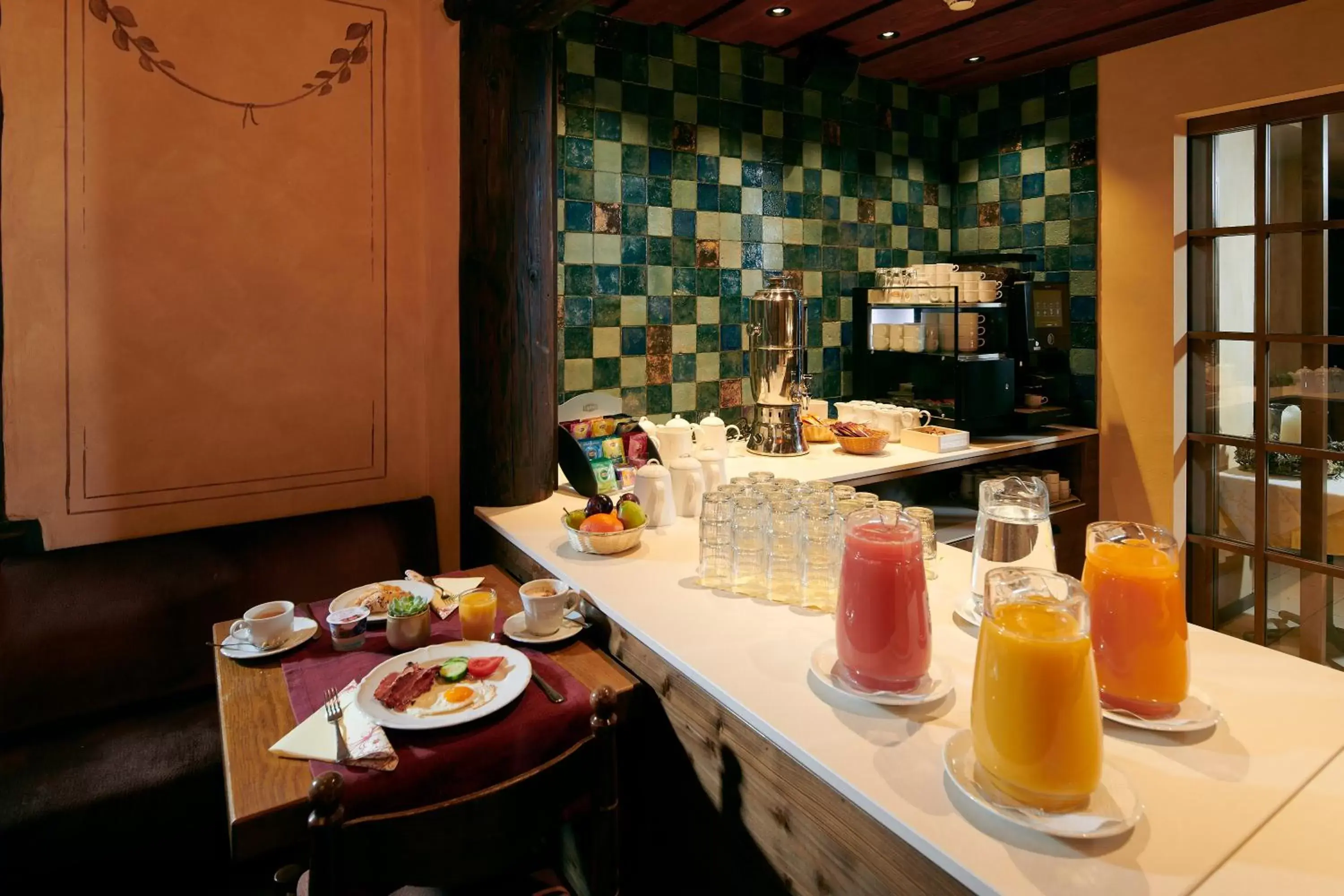 Food and drinks, Breakfast in Hotel Spinne Grindelwald