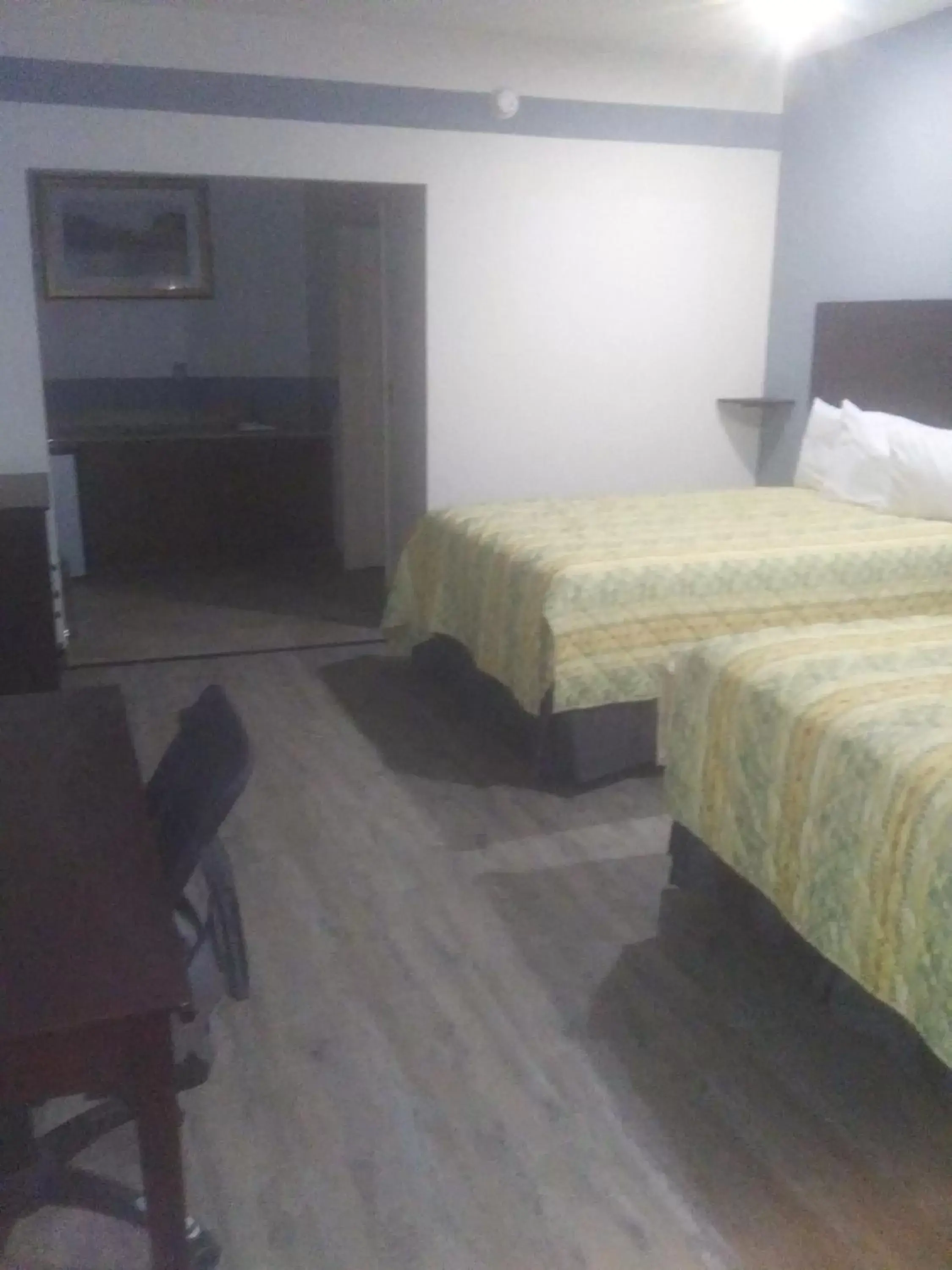 Photo of the whole room, Bed in Big Lake Inn and Suites