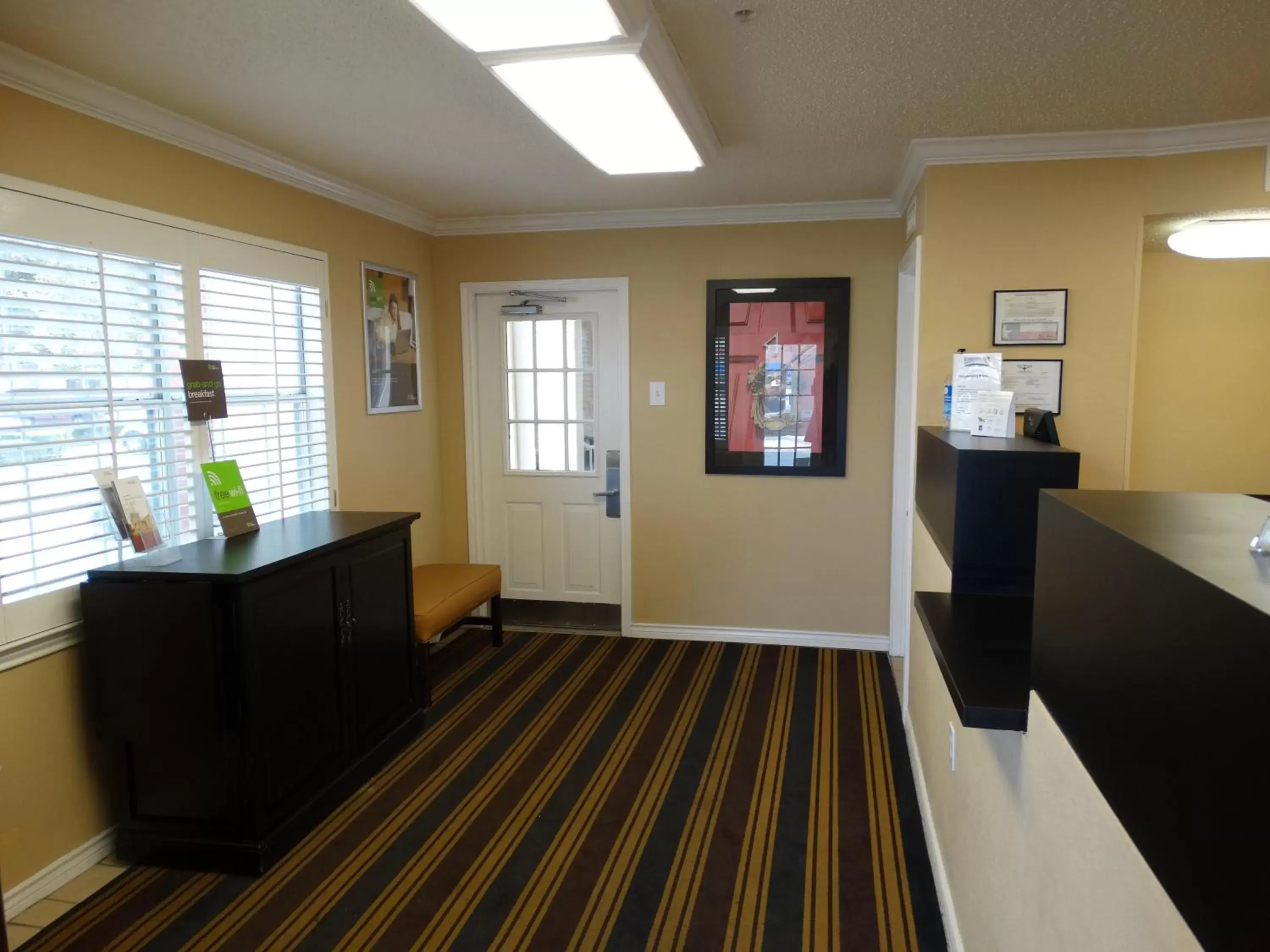 Lobby or reception, Lobby/Reception in Extended Stay America Suites - Fort Worth - Medical Center