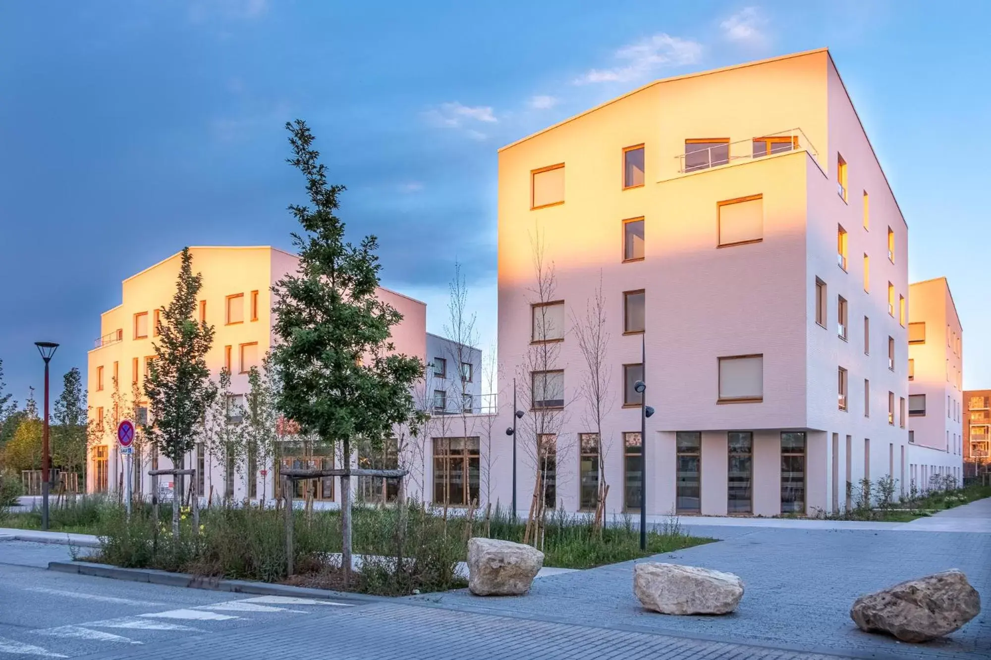 Property Building in The Originals Boutique Hôtel Amiens Sud