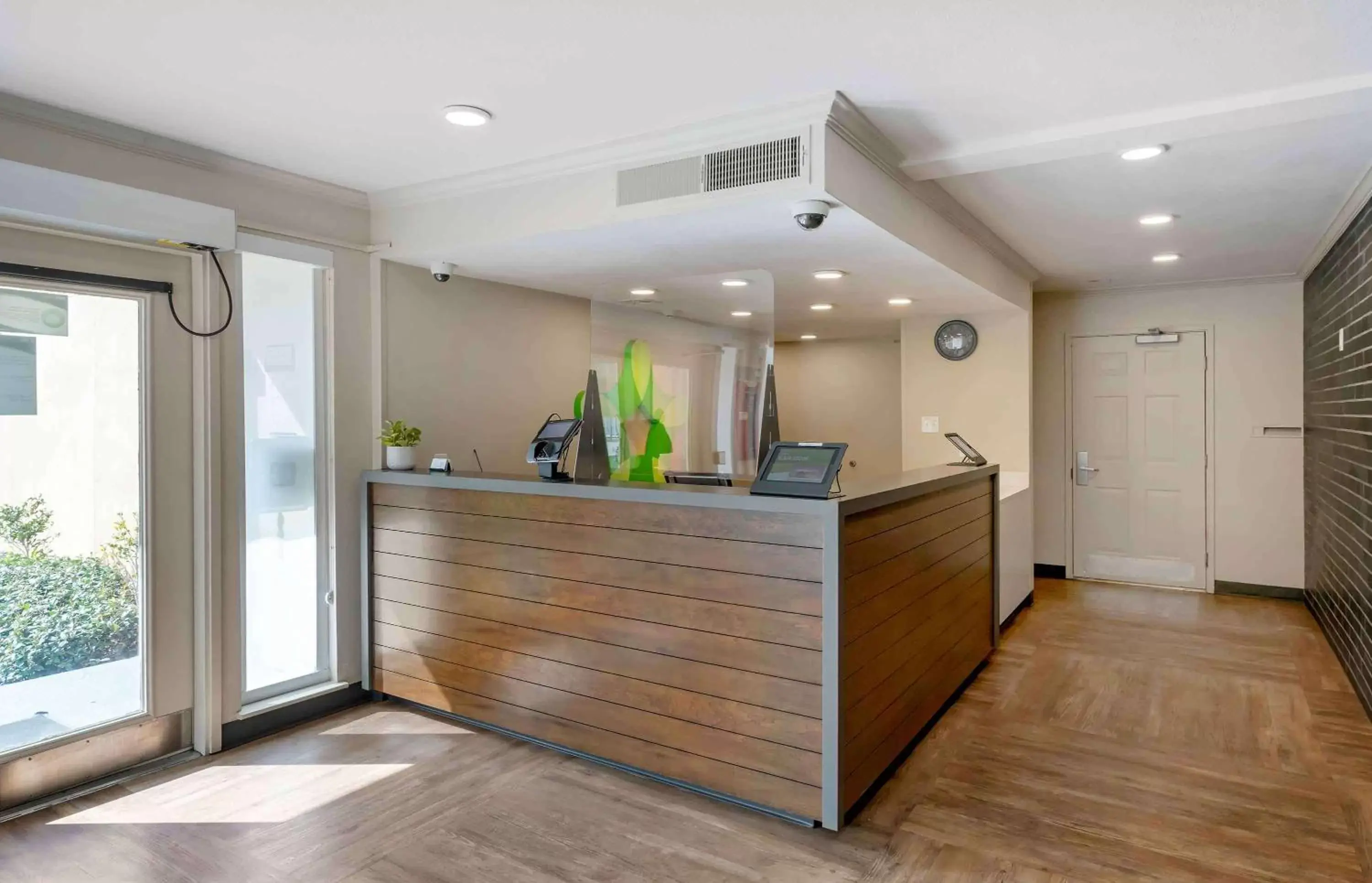 Lobby or reception, Lobby/Reception in Extended Stay America Suites - San Francisco - San Mateo - SFO