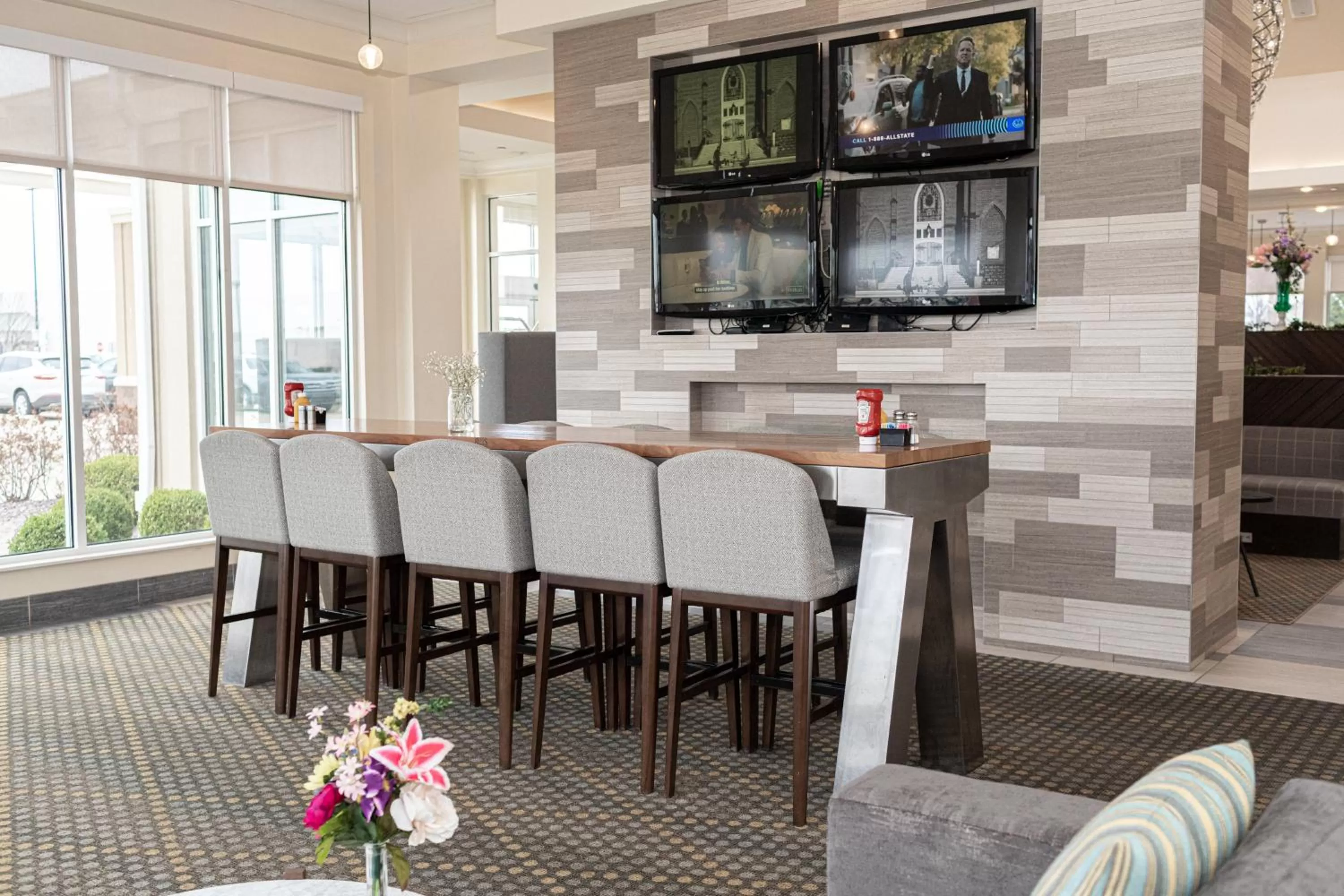 Property building in Holiday Inn Effingham by IHG