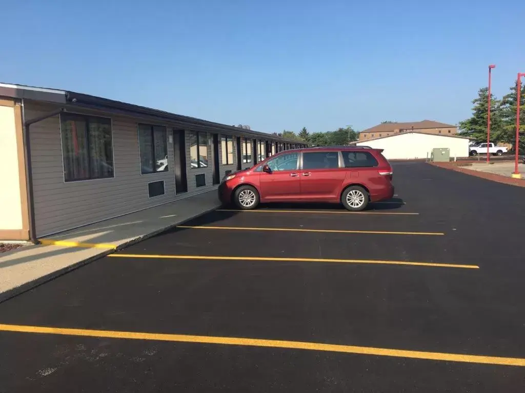 Property Building in Super 9 Motel Troy