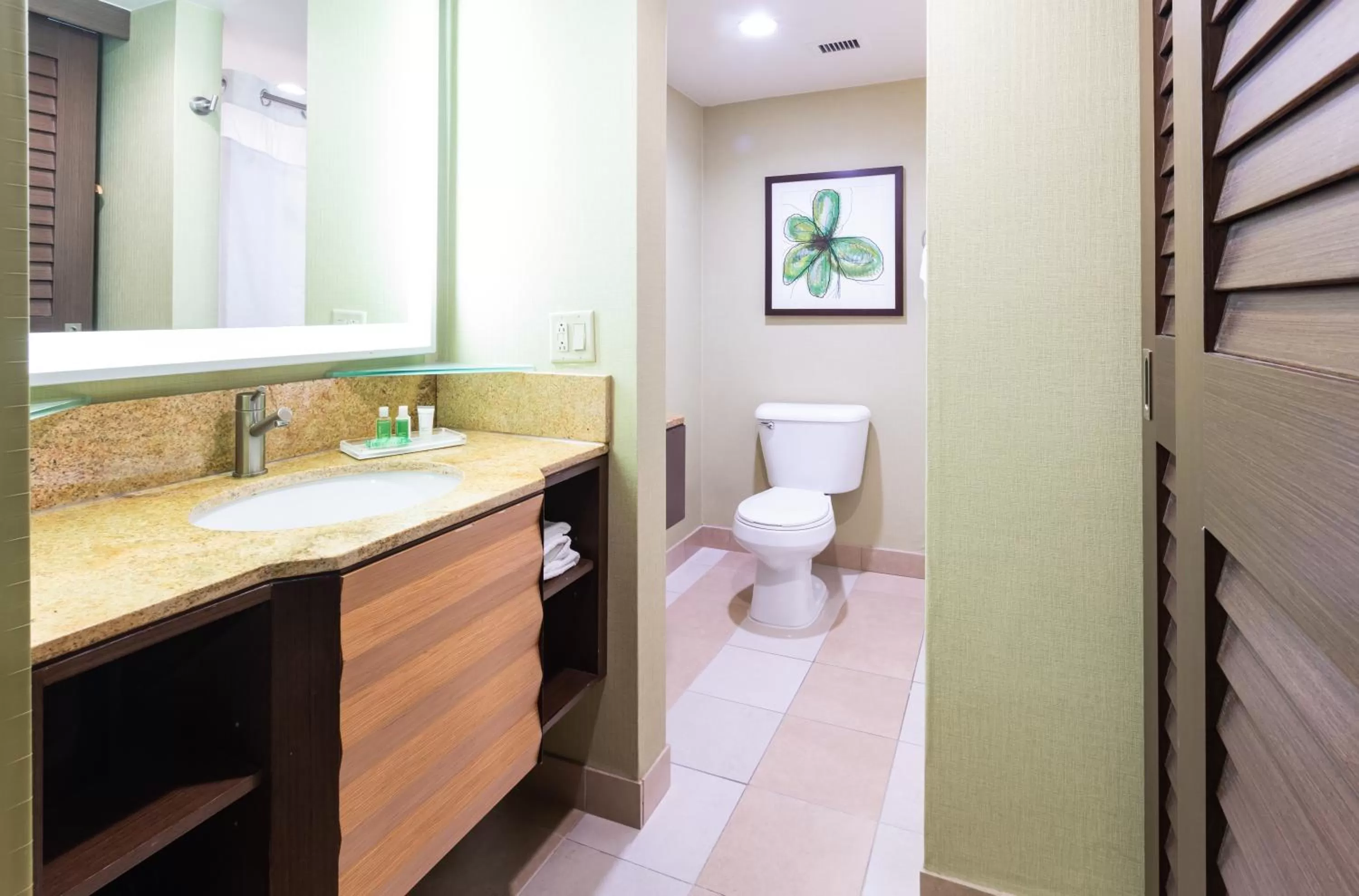 Bathroom in Holiday Inn San Jose-Silicon Valley by IHG