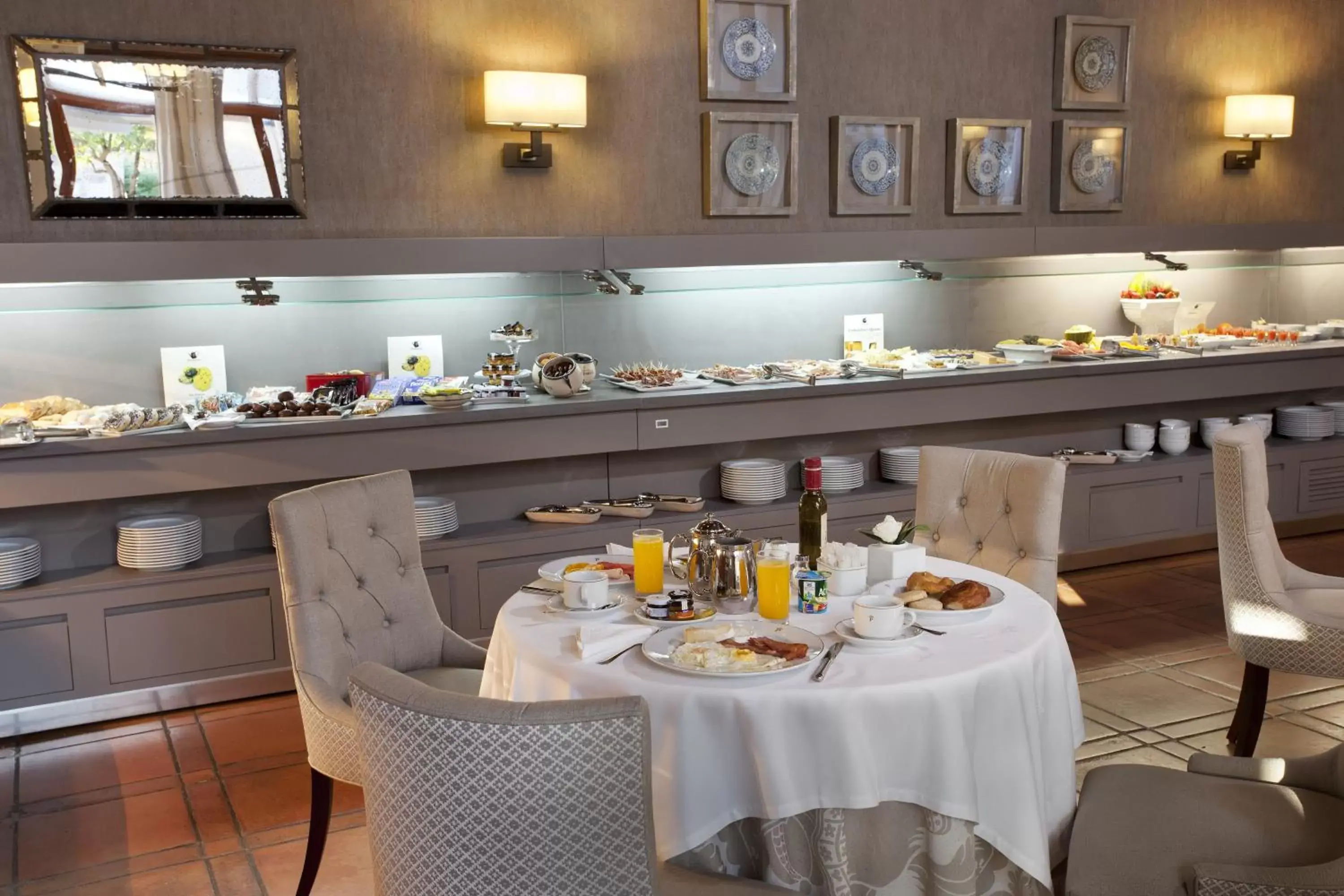 Buffet breakfast, Restaurant/Places to Eat in Parador de Caceres