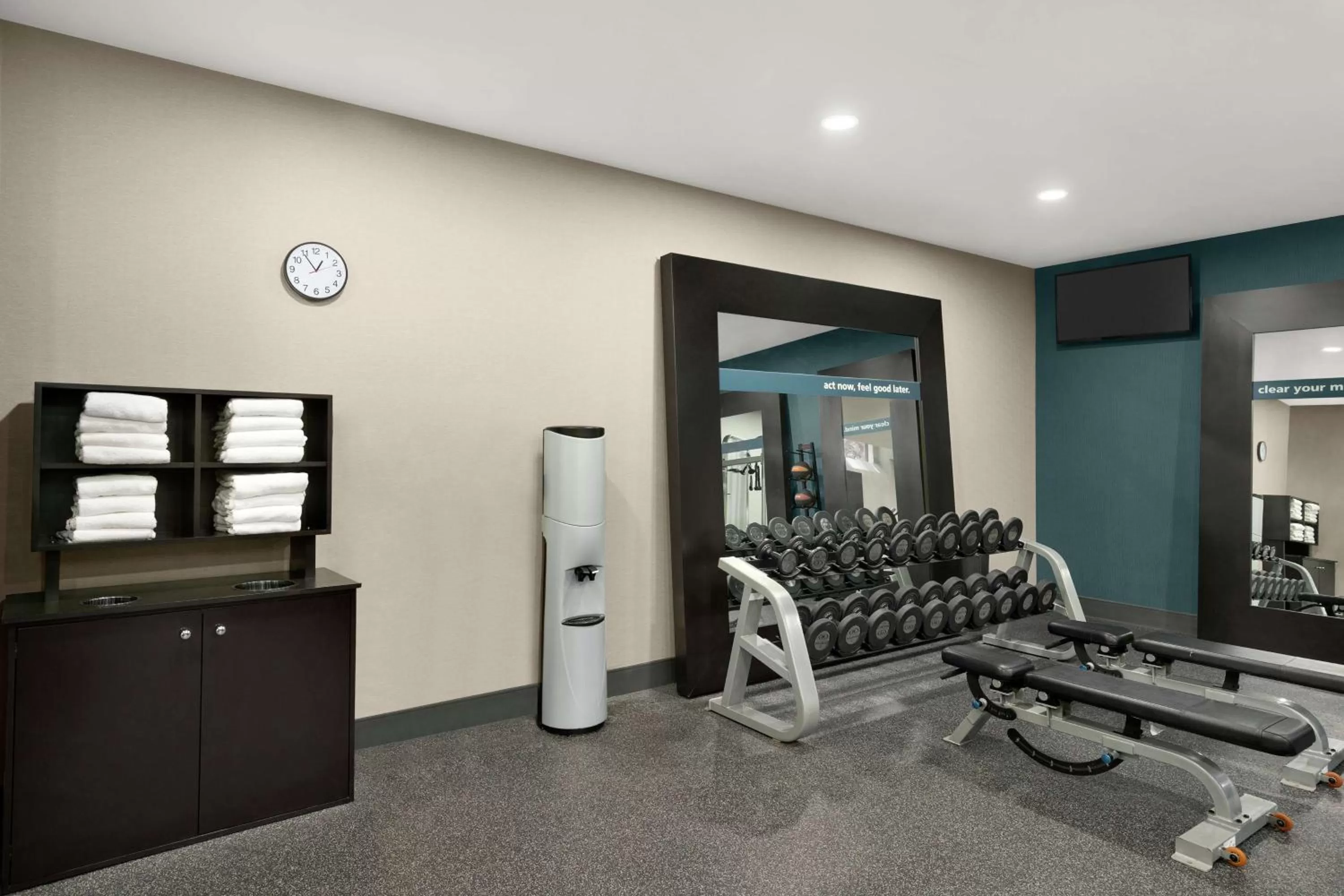 Fitness centre/facilities in Hampton Inn & Suites Exeter