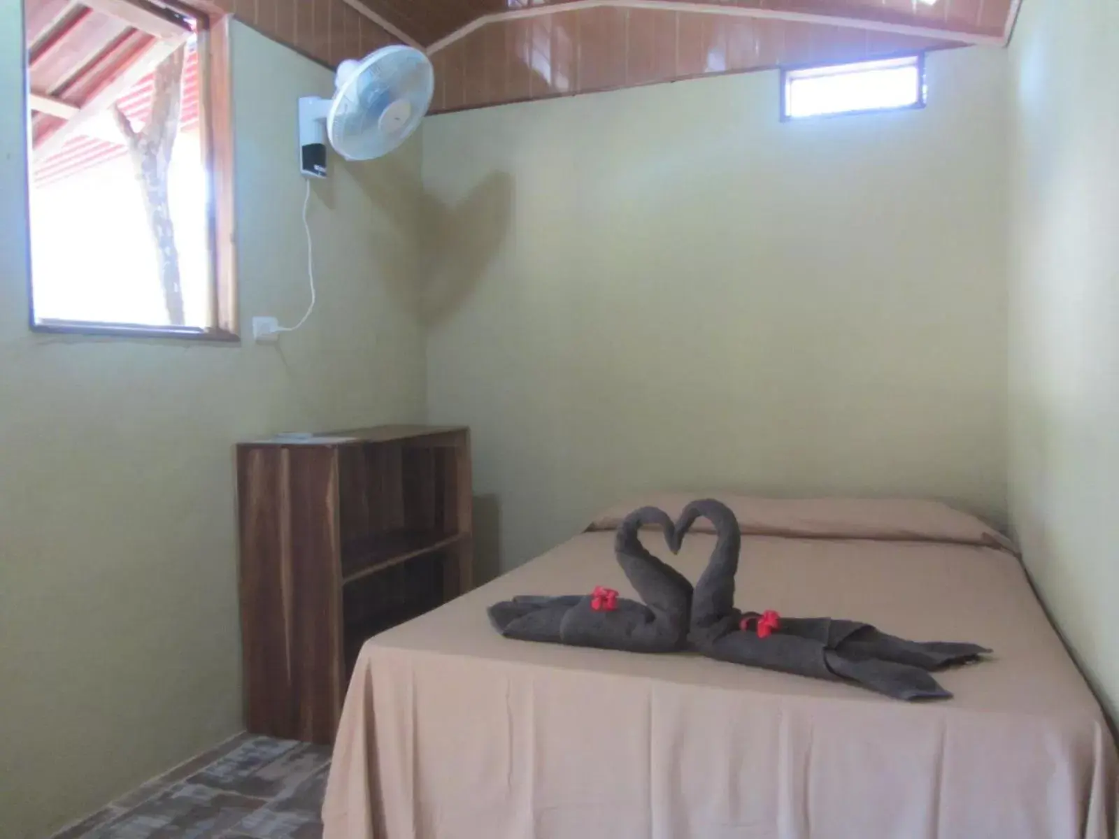 Bed in El Gecko Hotel & Tours
