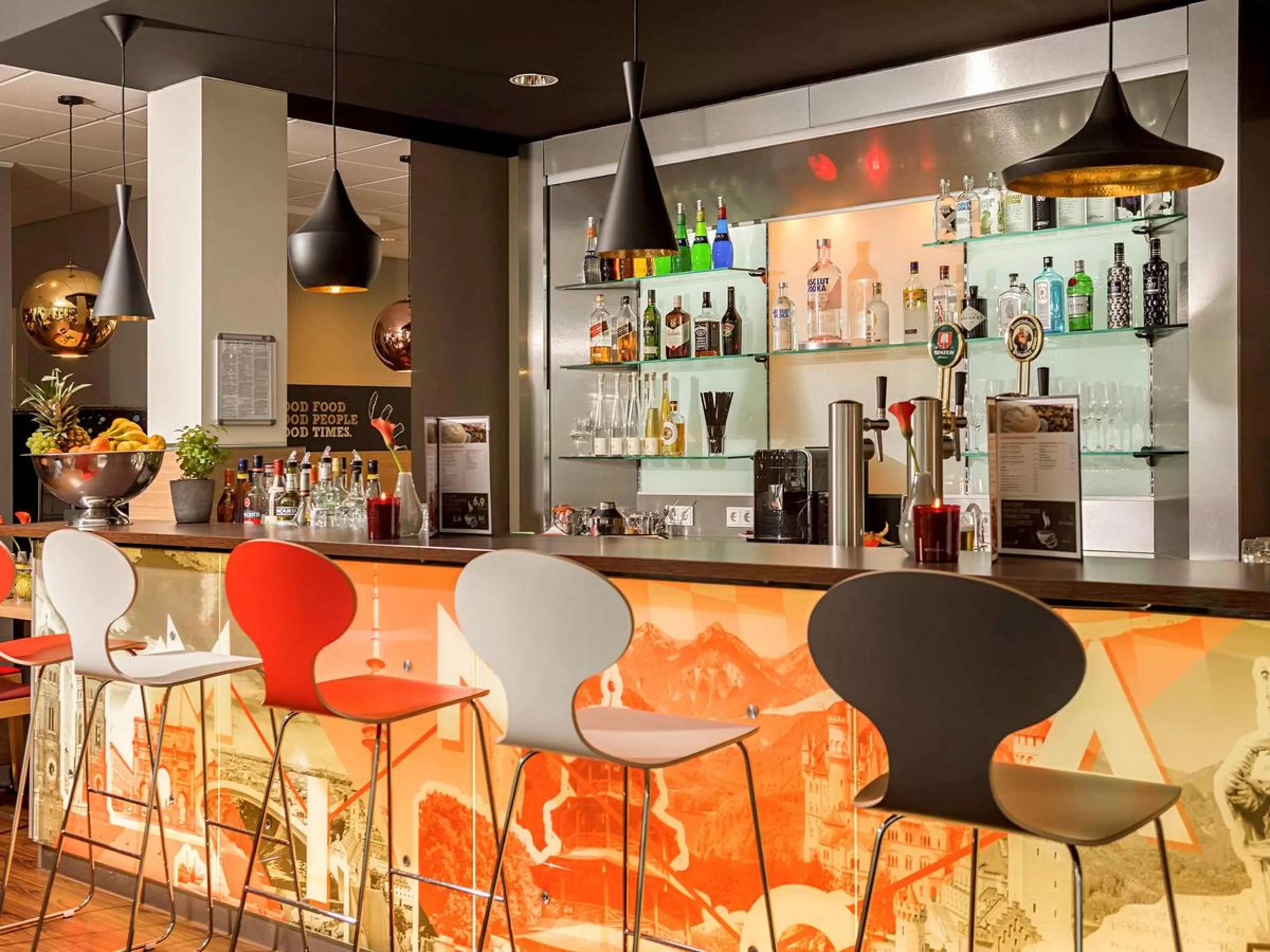 Lounge or bar in ibis München City Süd
