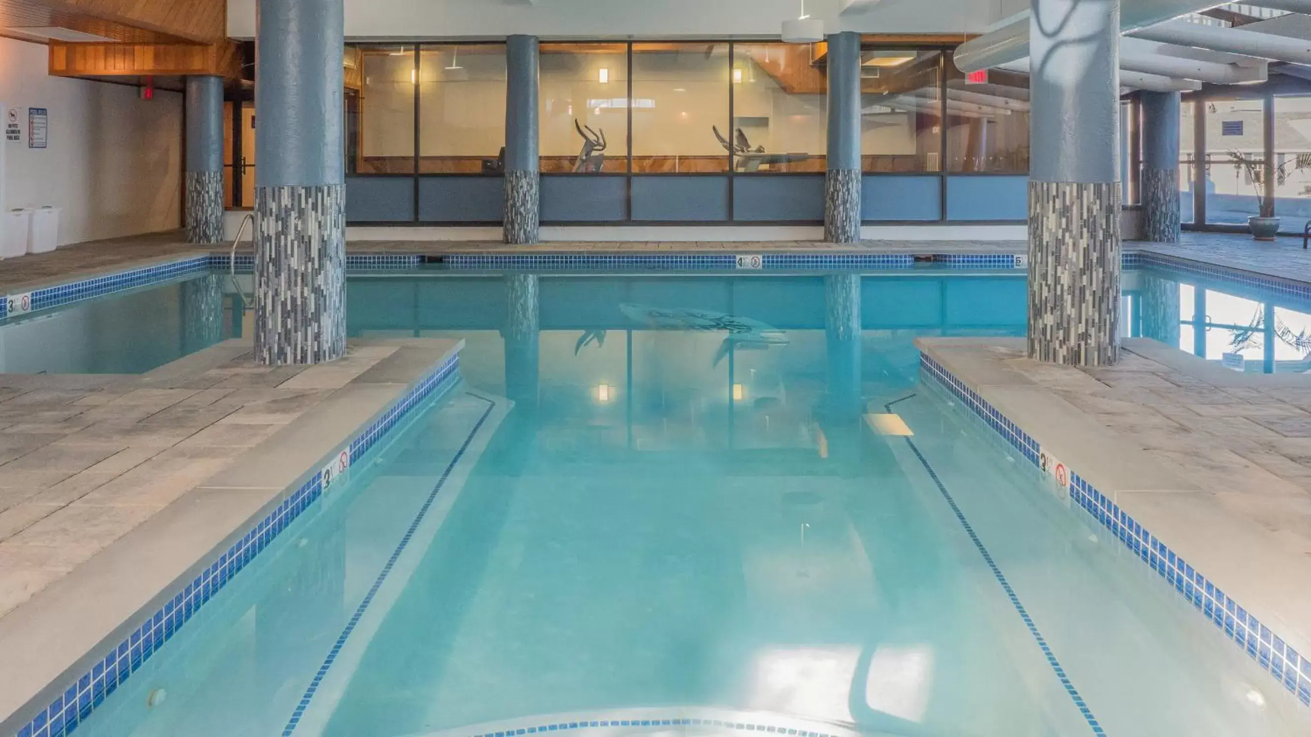 Fitness centre/facilities, Swimming Pool in Atlantic Oceanside Hotel & Conference Center