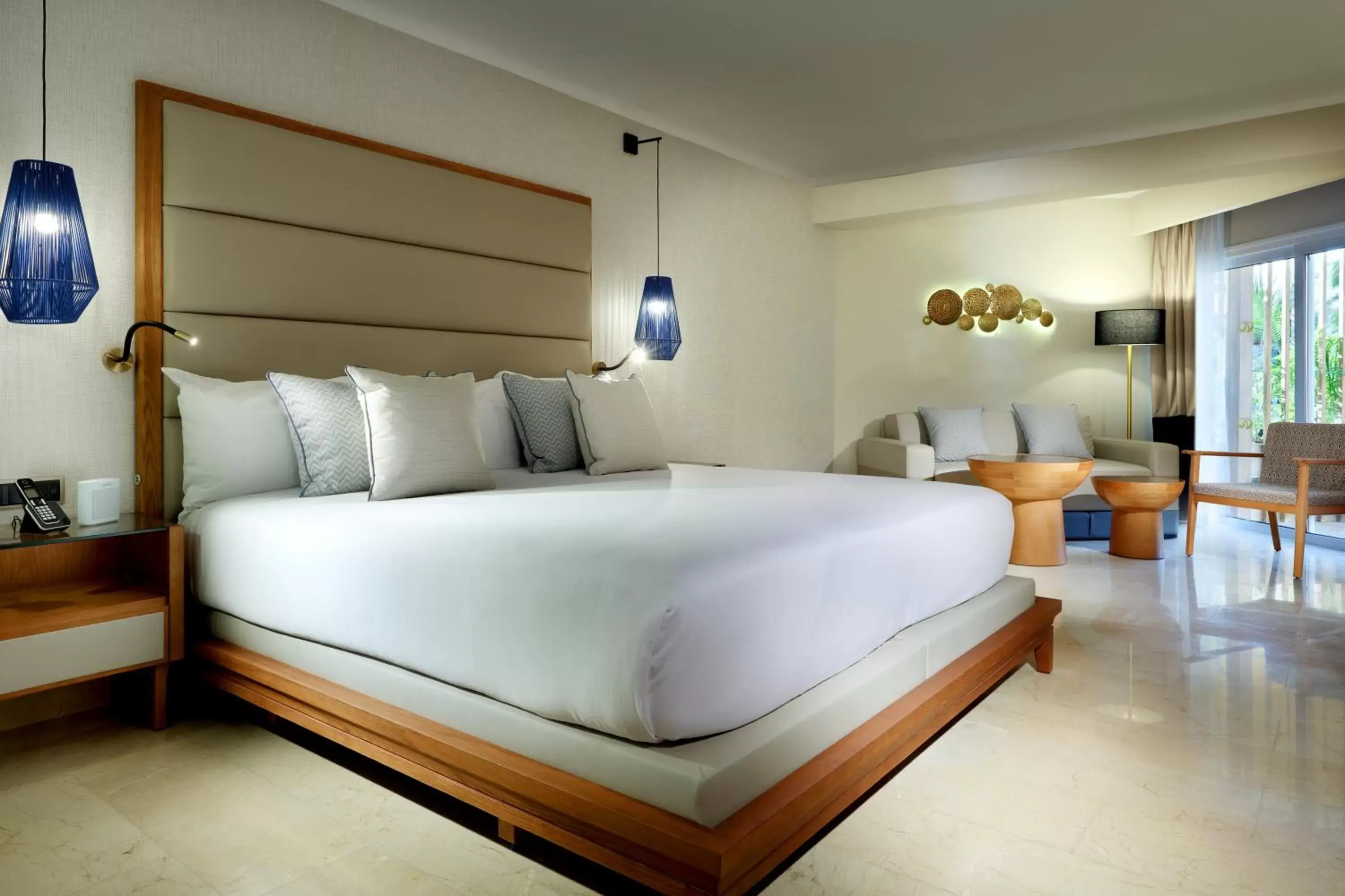 Bedroom, Bed in Grand Palladium Punta Cana Resort & Spa - All Inclusive Bedroom, Bed in Grand Palladium Punta Cana Resort & Spa - All Inclusive