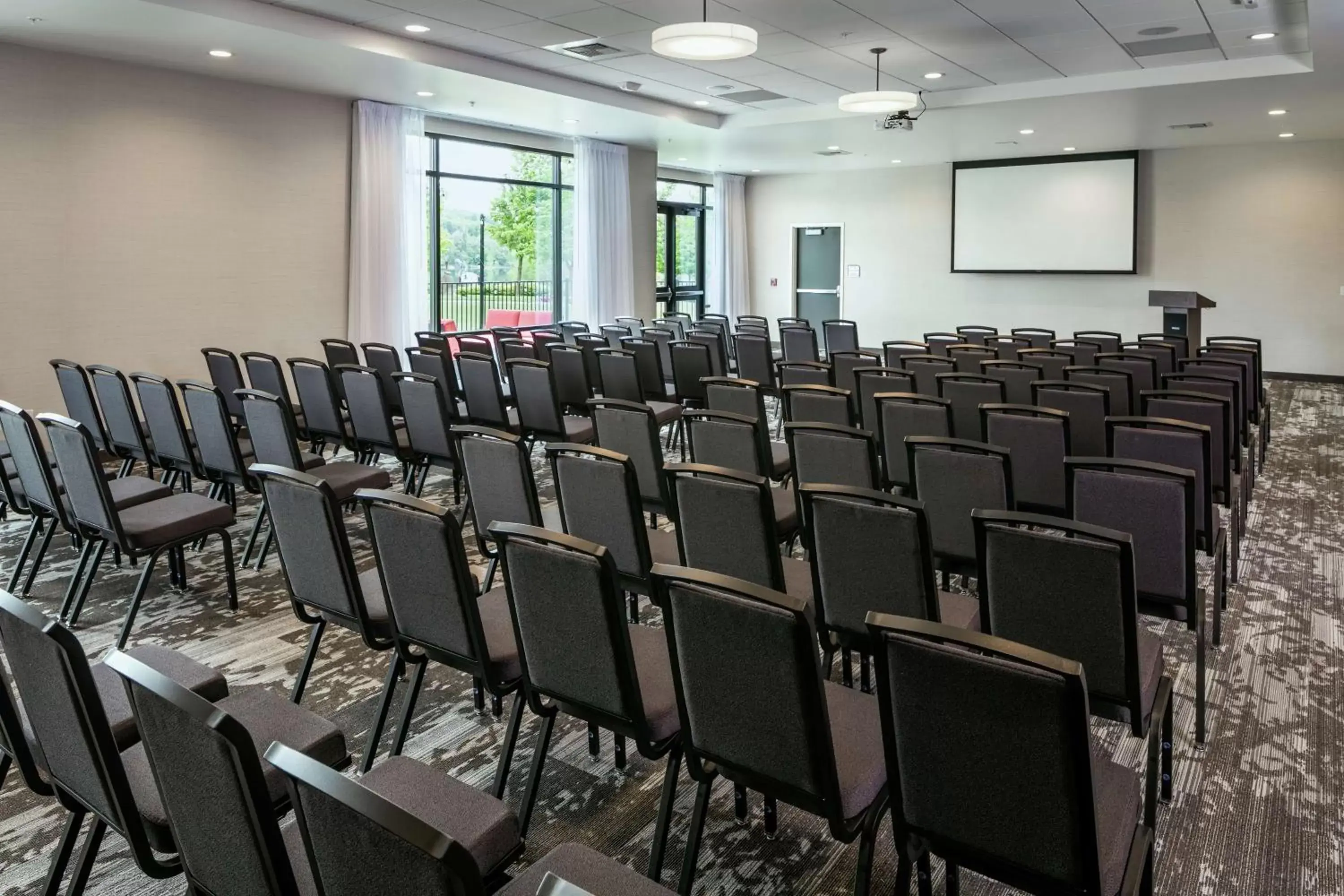 Meeting/conference room in Hilton Garden Inn Wenatchee, Wa