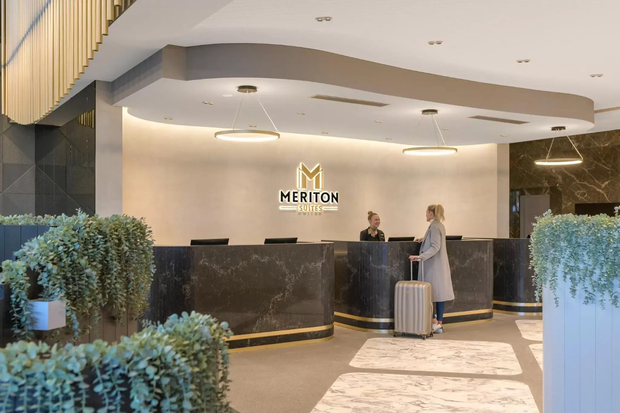 Staff, Lobby/Reception in Meriton Suites Surfers Paradise