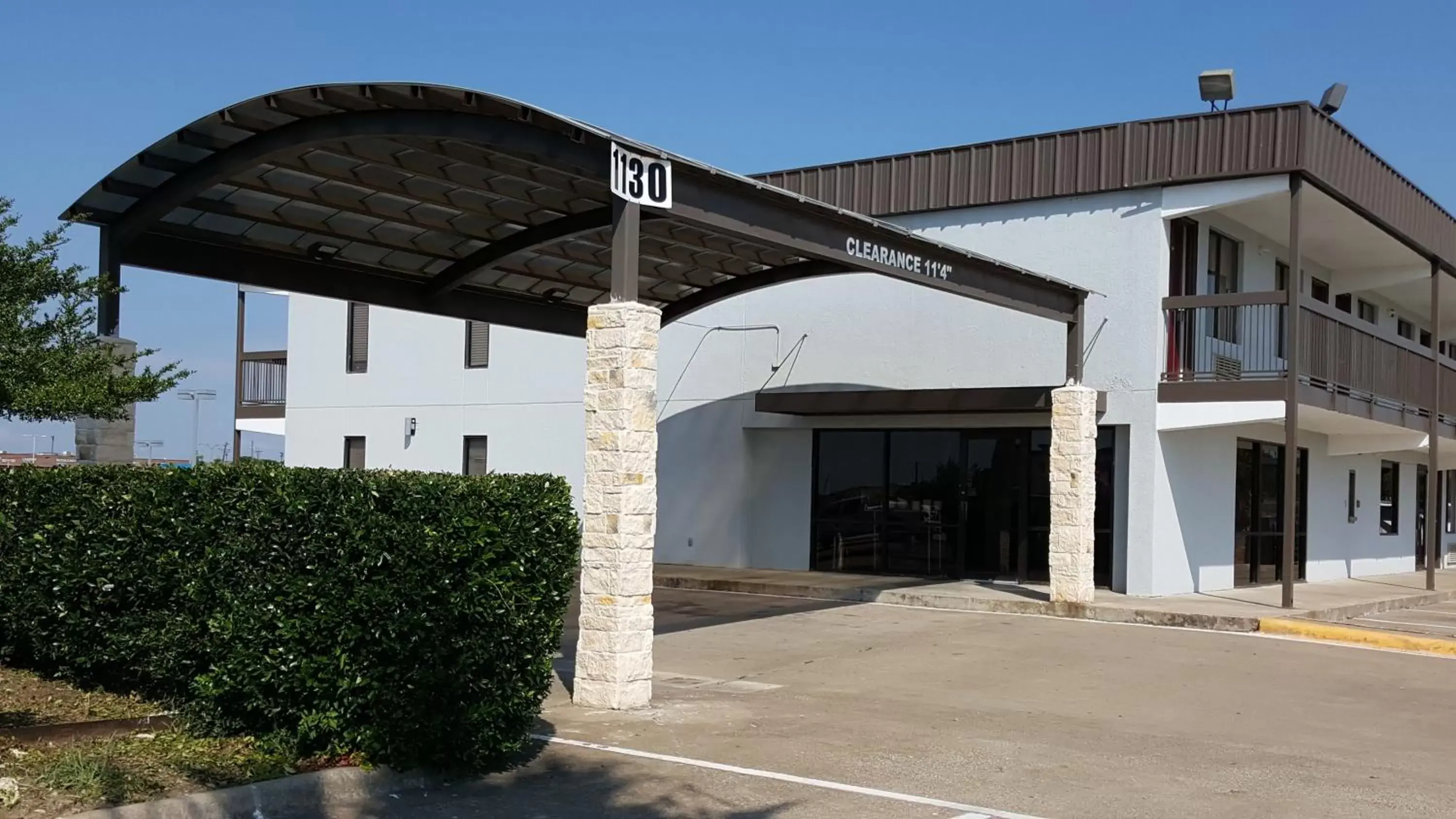 Property Building in Inn Of Rockwall