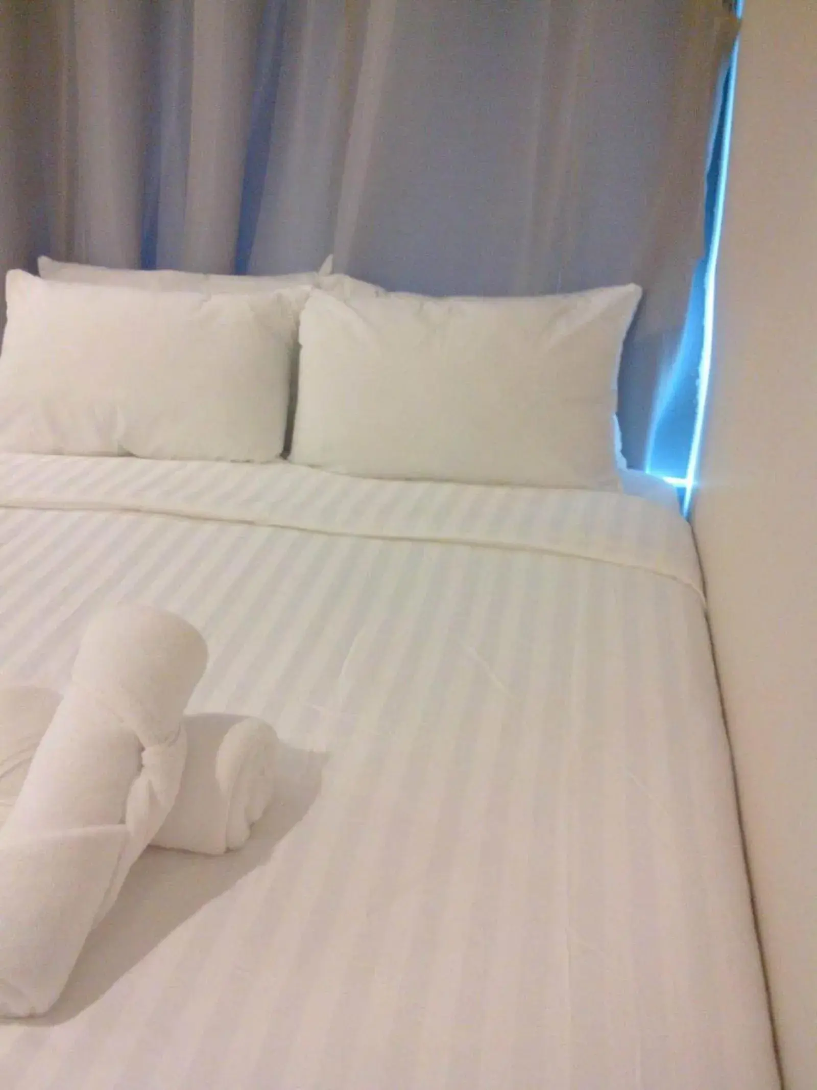 Decorative detail, Bed in Nantra Ploenchit Hotel