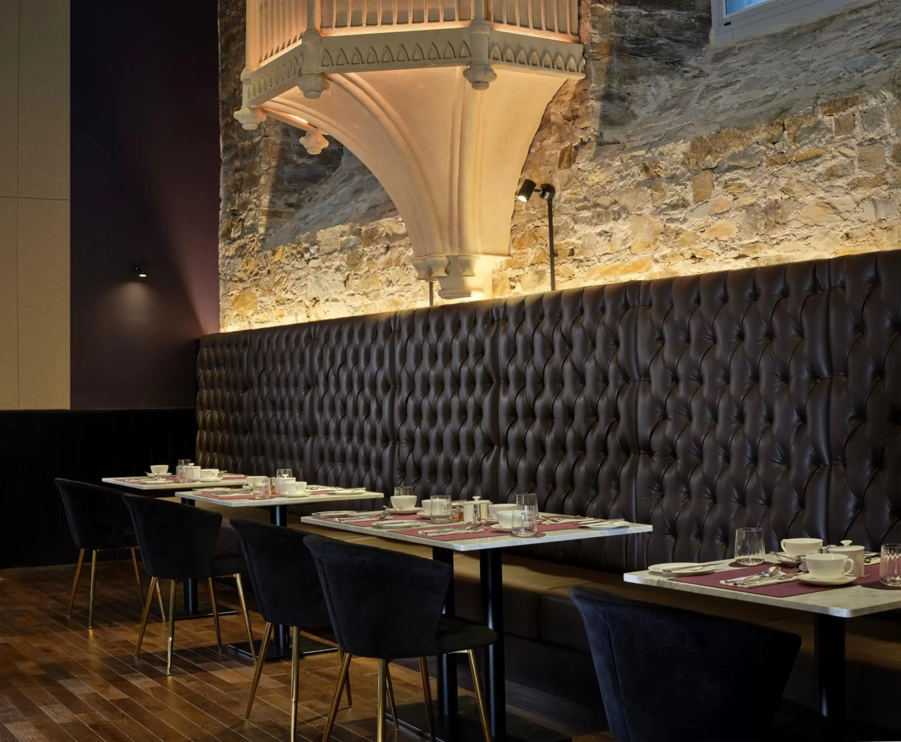 Restaurant/Places to Eat in Bodmin Jail Hotel