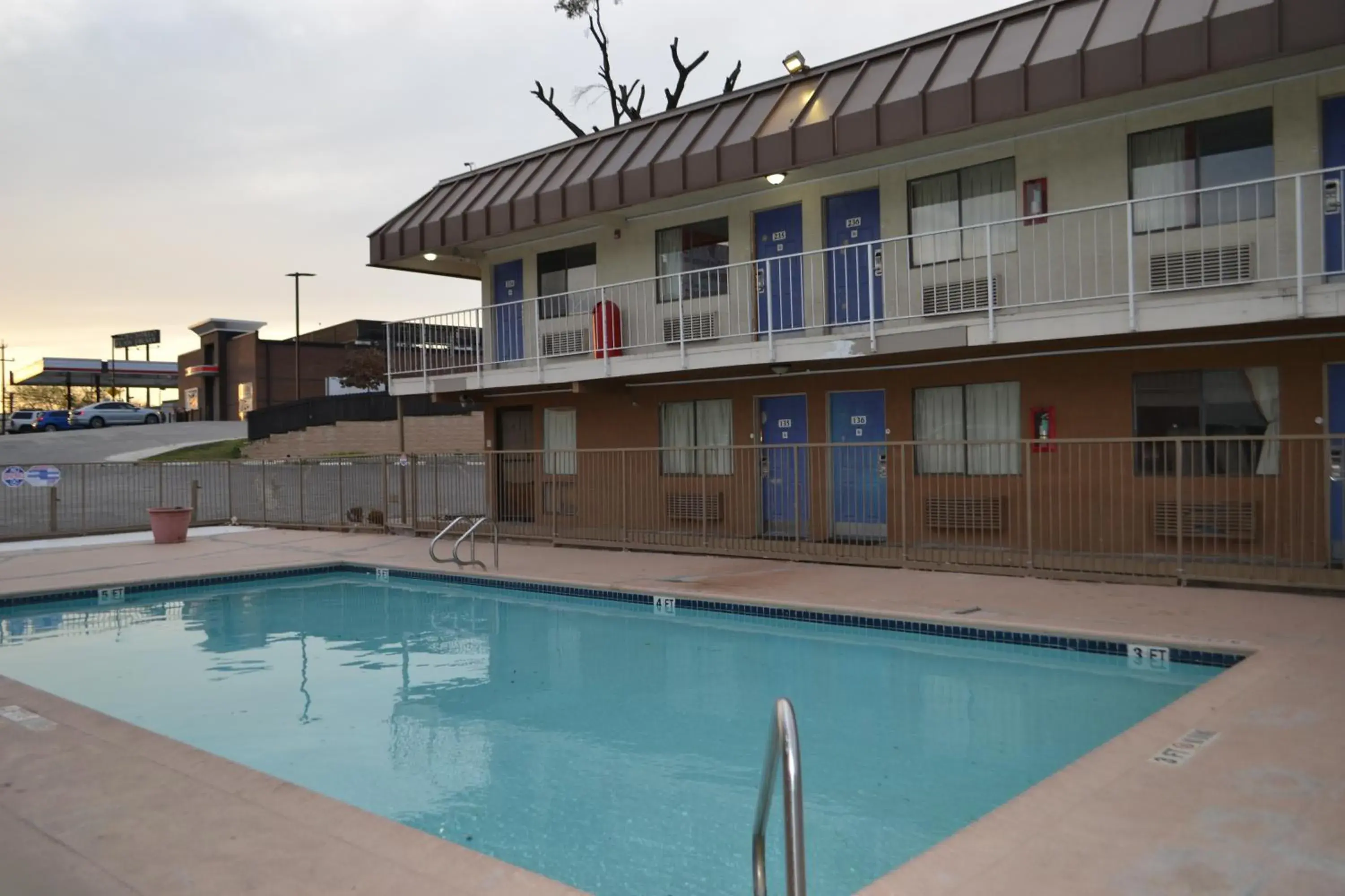Property building, Swimming Pool in Travelodge by Wyndham San Antonio Lackland AFB North