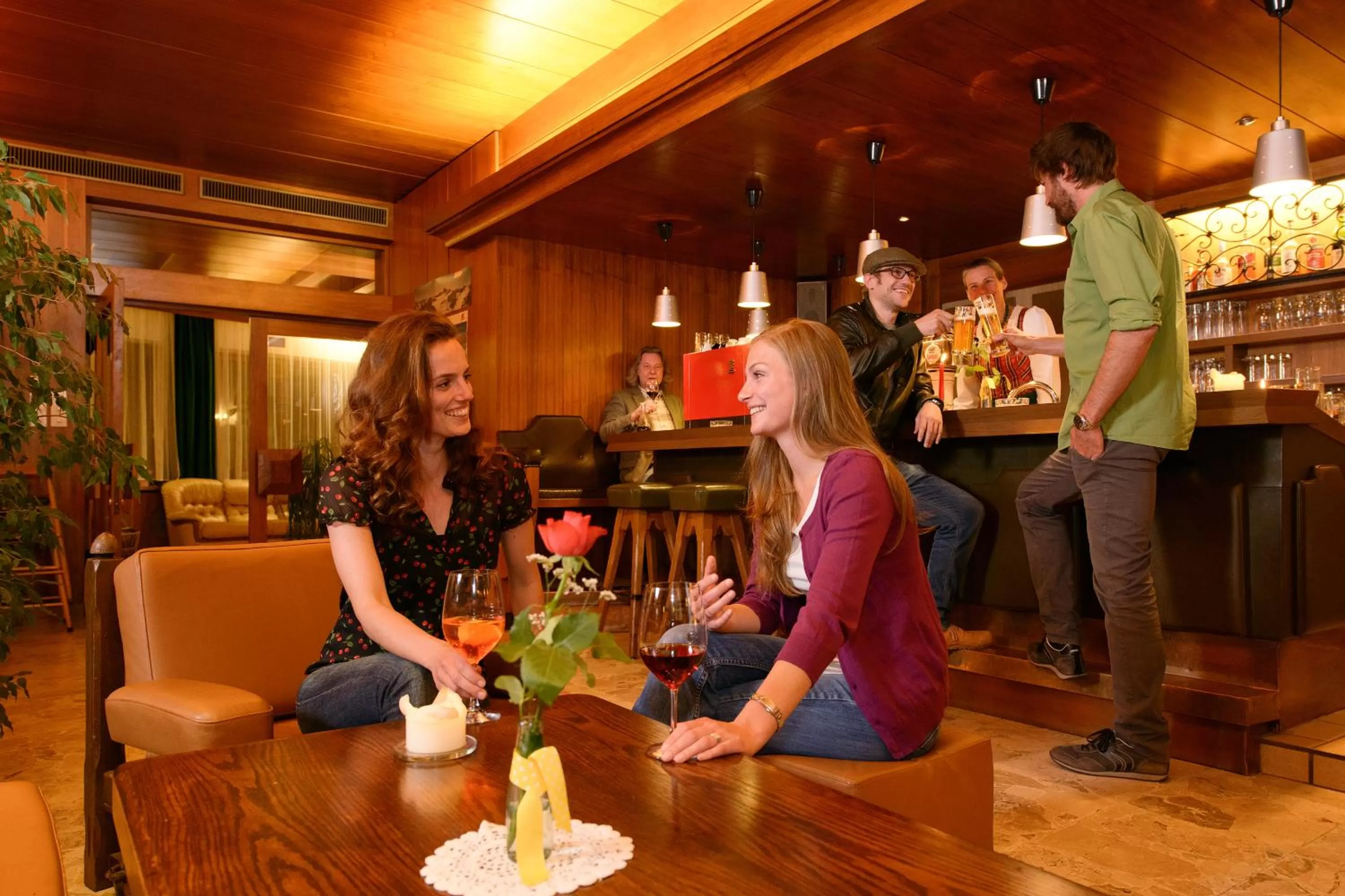 Communal lounge/ TV room in Bärenwirth - Hotel & Restaurant