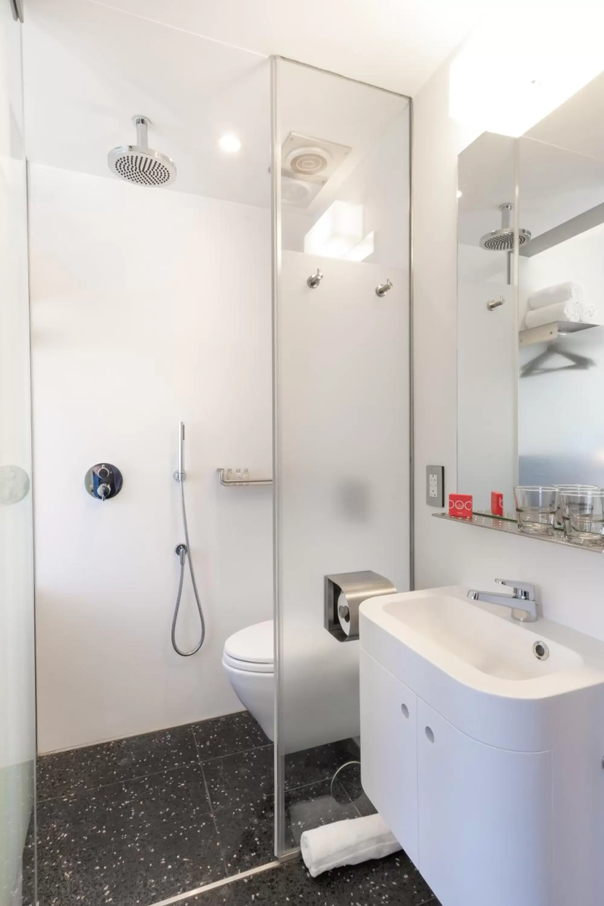 Shower, Bathroom in Pod Brooklyn