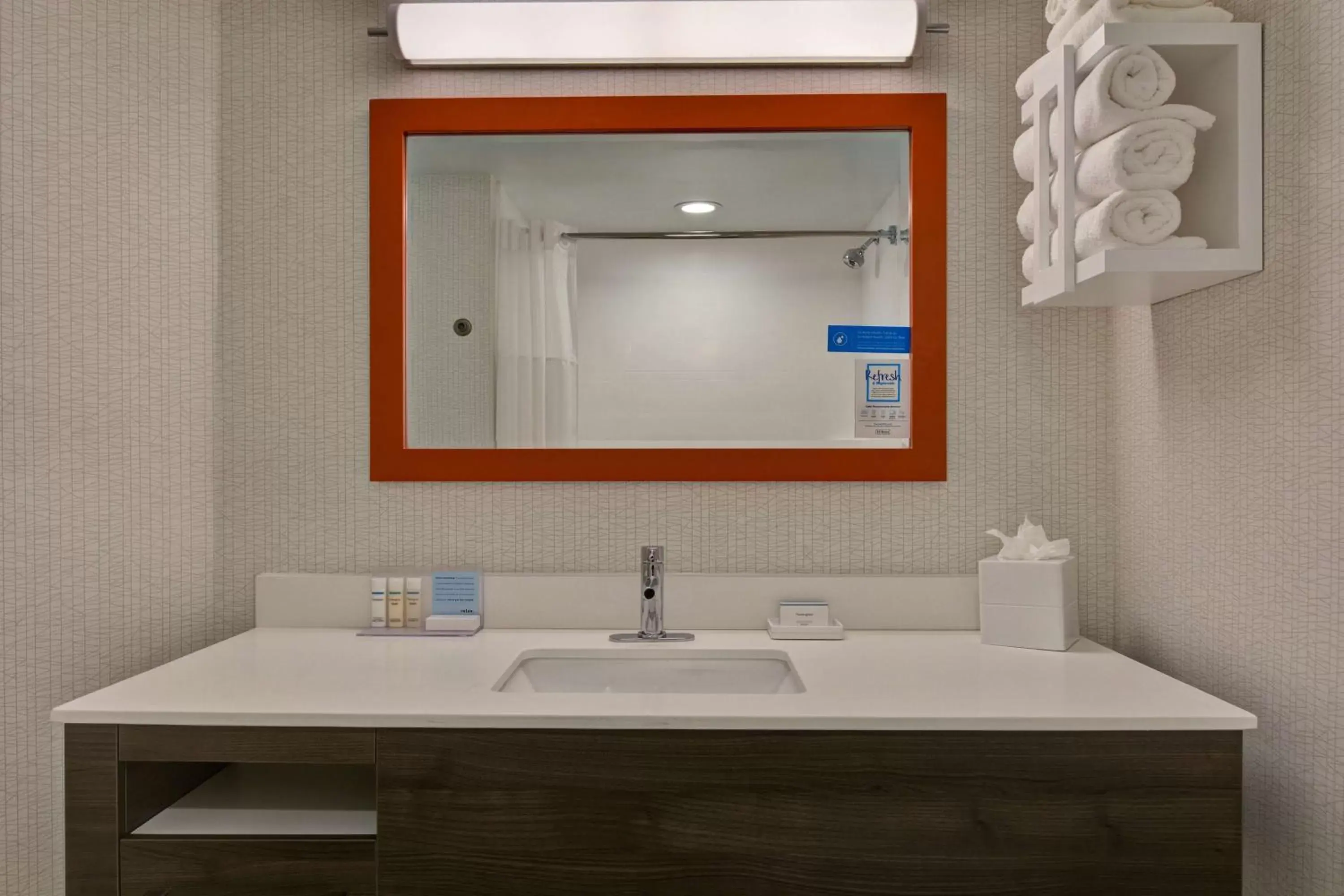 Bathroom in Hampton Inn Anderson Bathroom in Hampton Inn Anderson