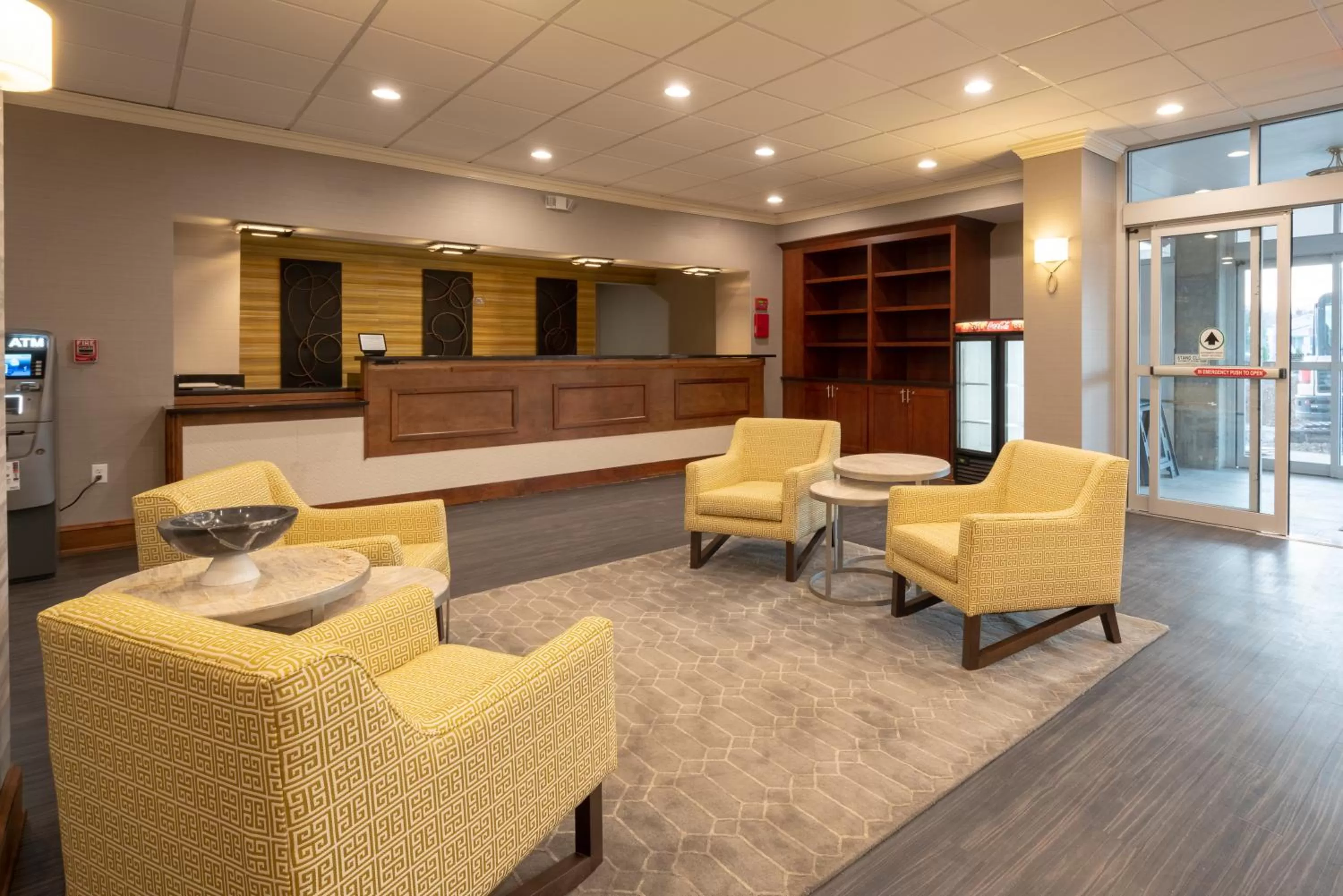 Lobby or reception in Best Western Premier Airport/Expo Center Hotel