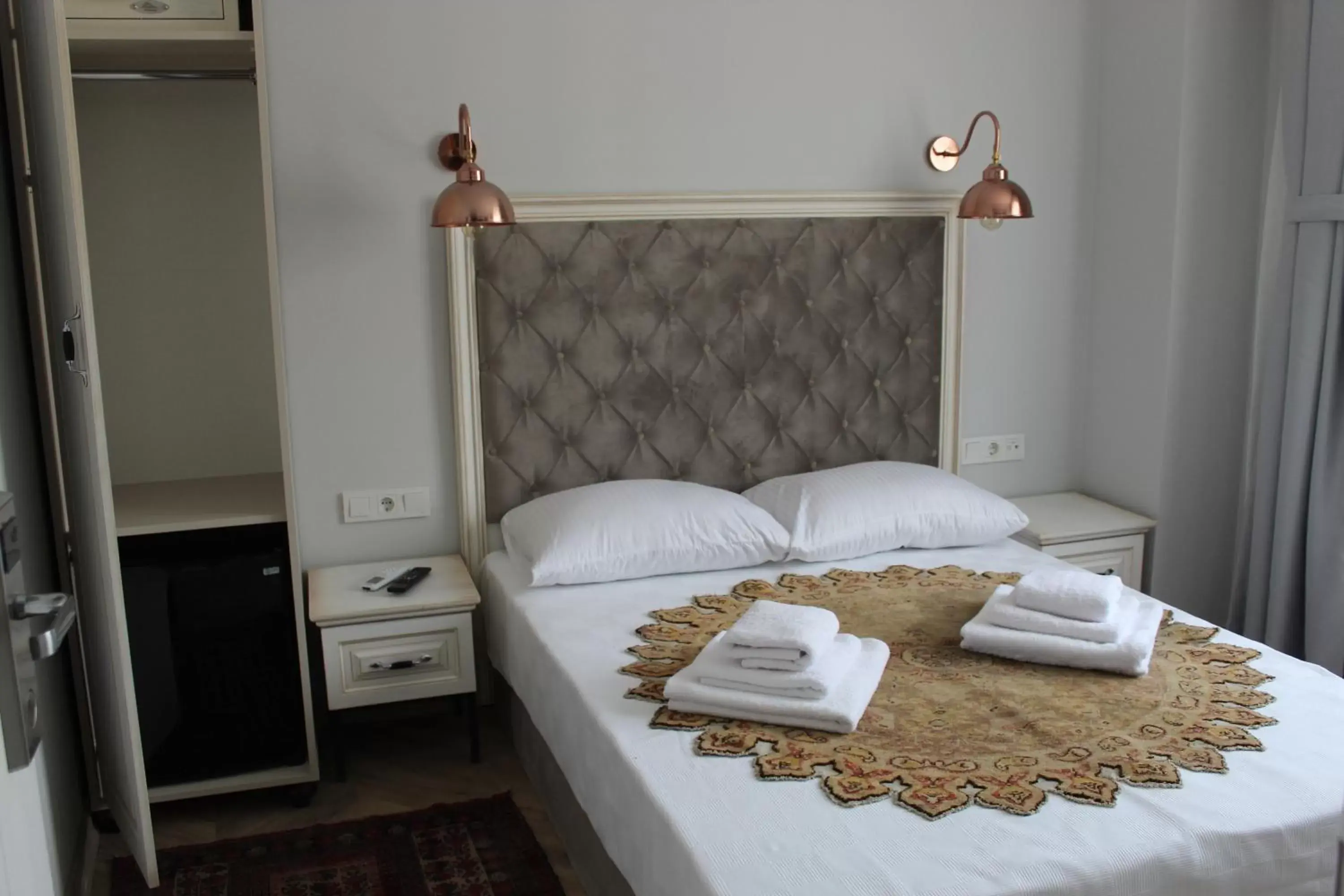 Other, Bed in Good Night Hotel Istanbul