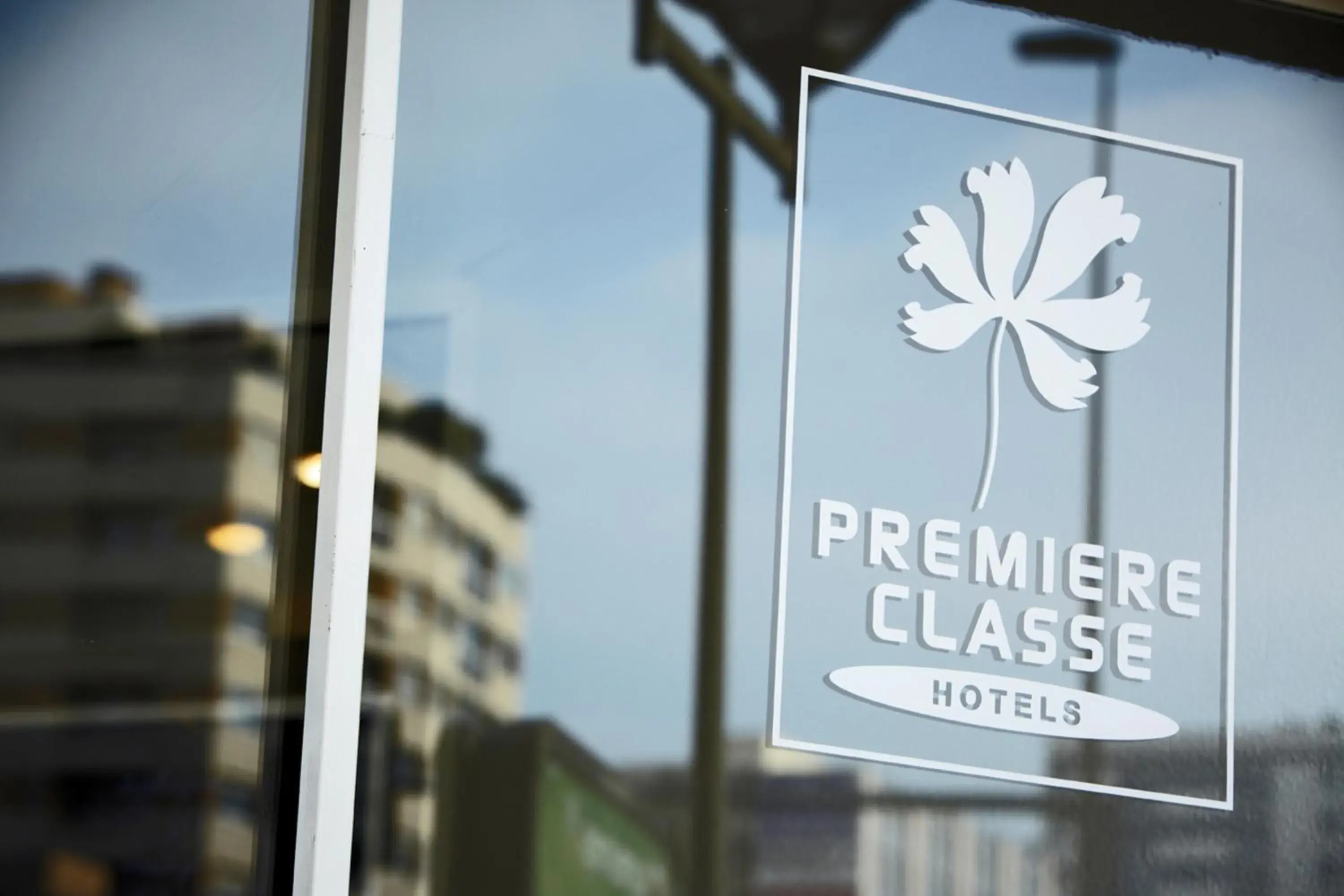 Facade/entrance, Property Logo/Sign in Premiere Classe Paris Ouest - Pont de Suresnes Hotel