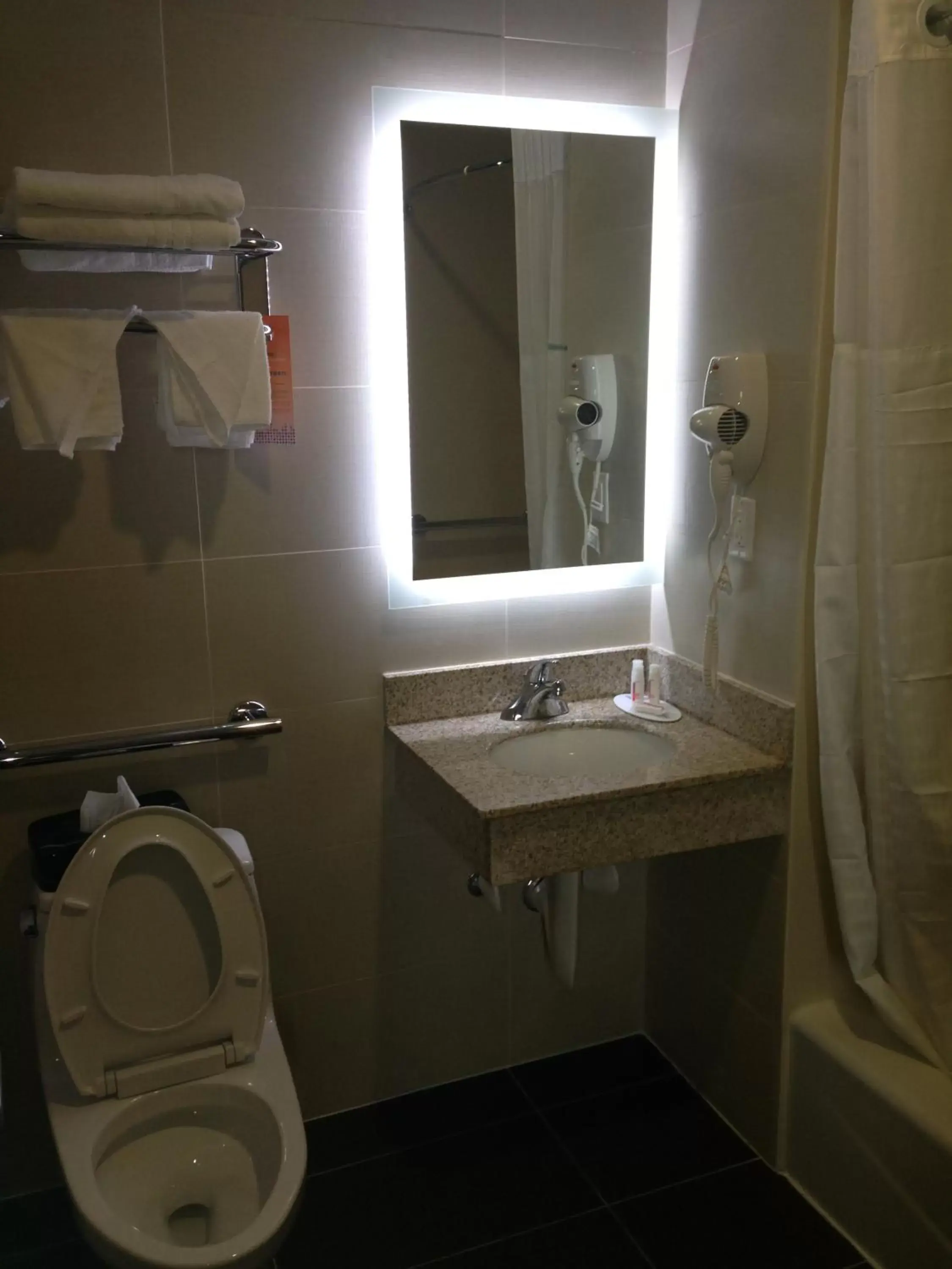 Bathroom in Rockaway Hotel
