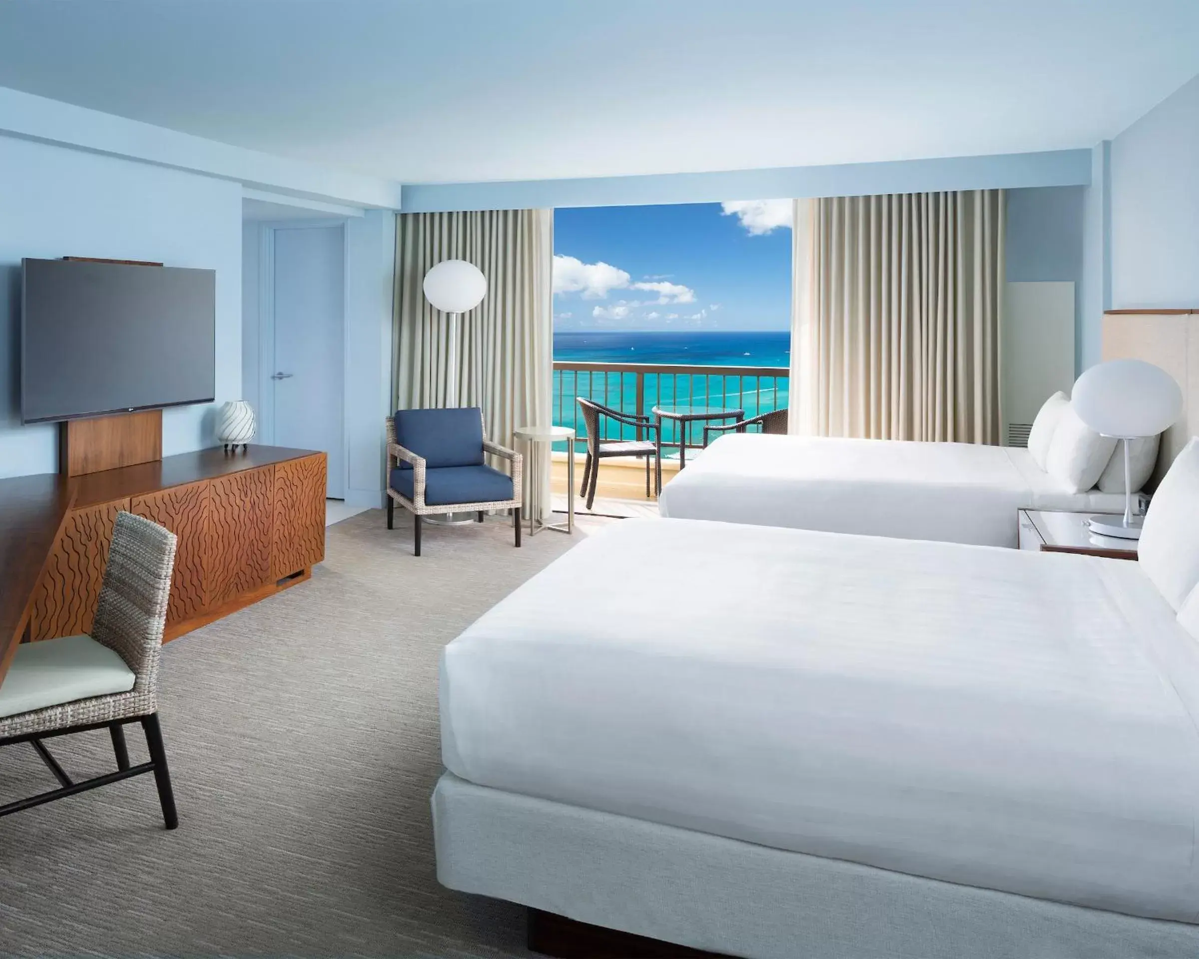 Queen Room with Two Queen Beds and Ocean View in Hyatt Regency Waikiki Beach Resort & Spa