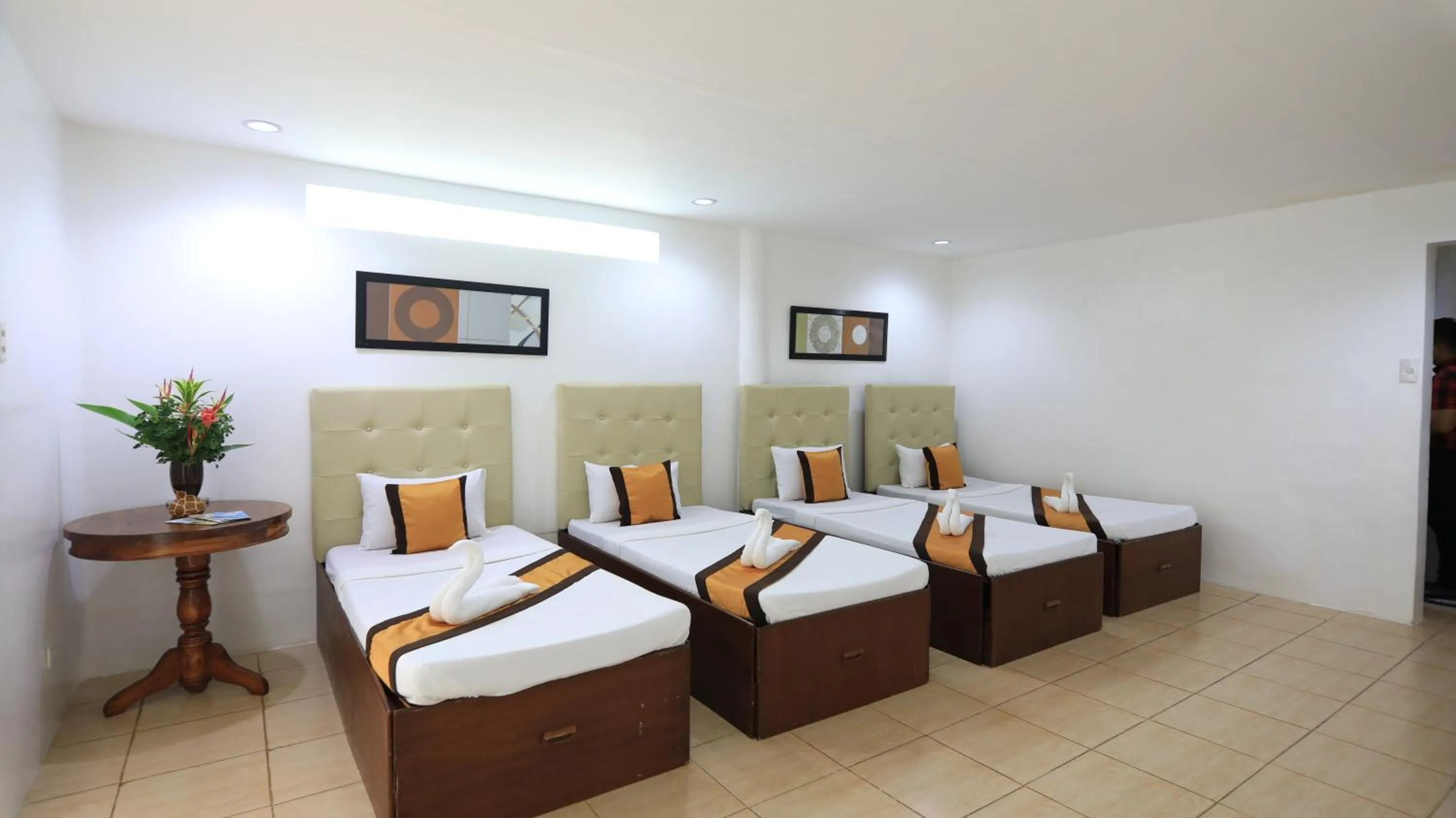 Bed in Loreland Farm Resort