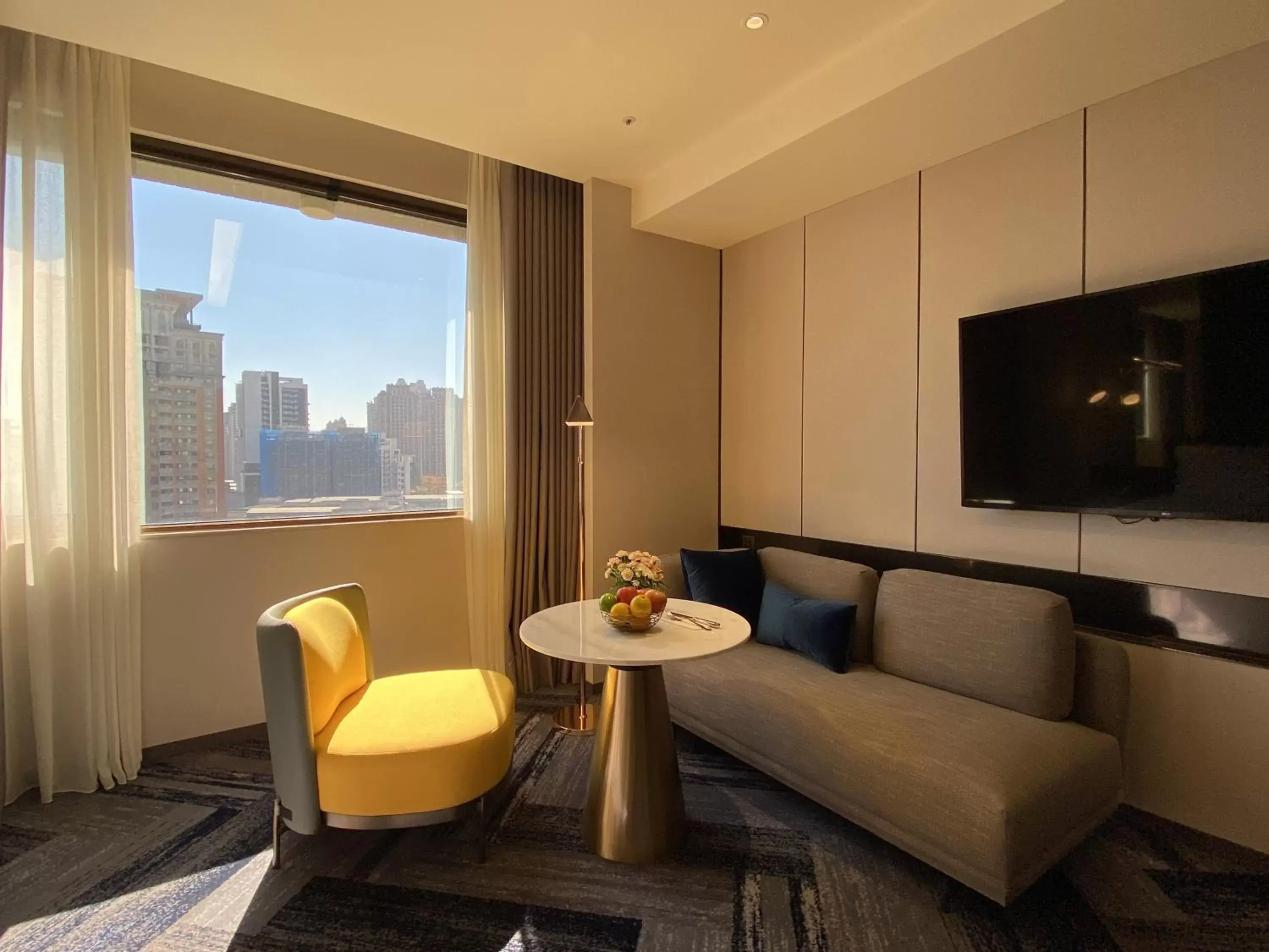 Monarch Plaza Hotel Monarch Plaza Hotel