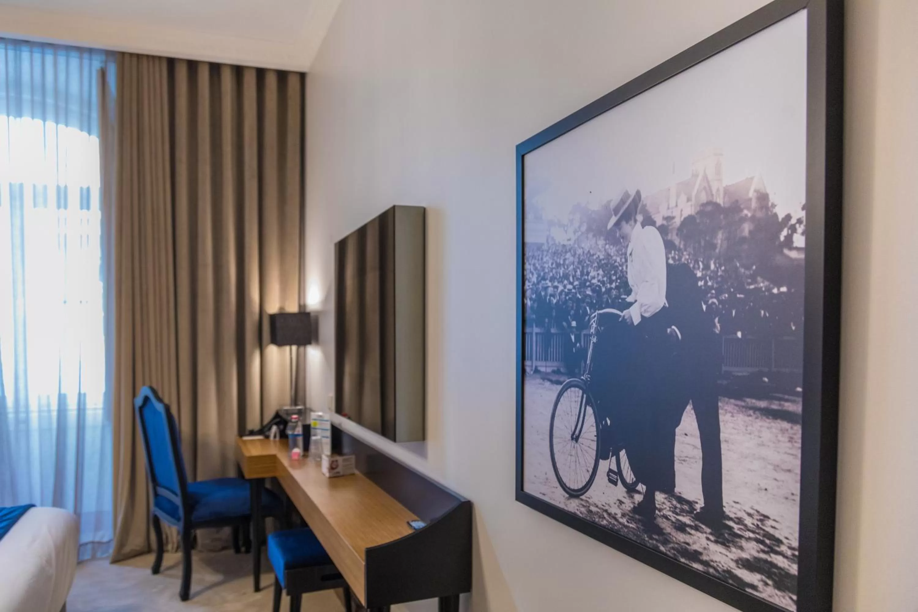 Photo of the whole room in Casual Belle Epoque Lisboa