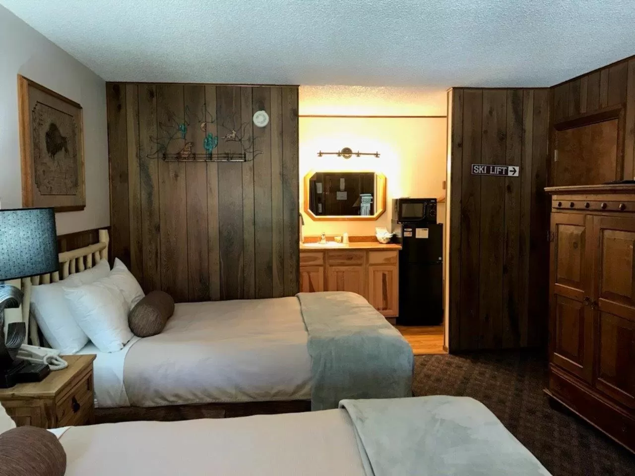 Bed in Copper King Lodge