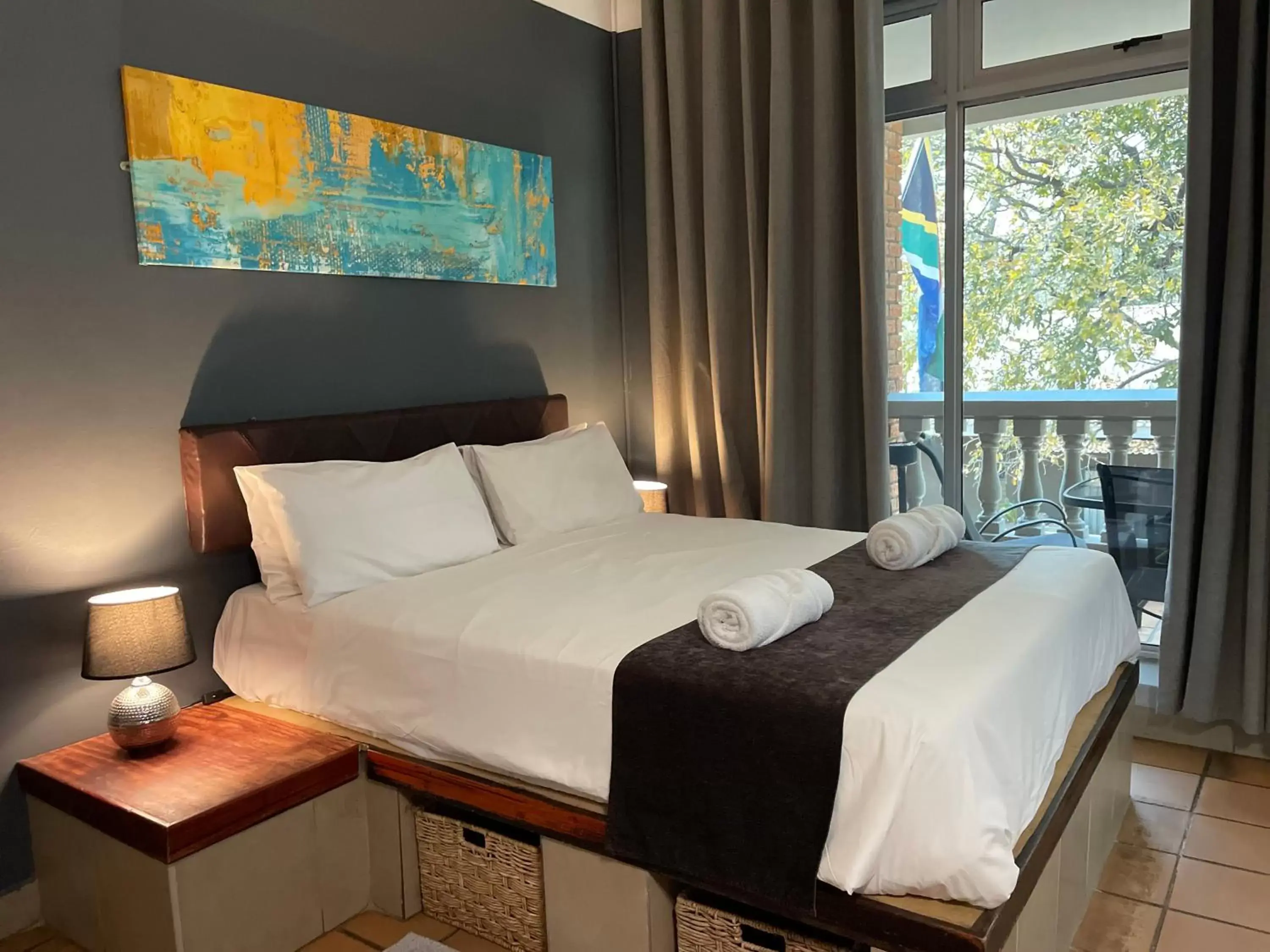 Deluxe Double Room with Shower in N1 Hotel & Campsite Victoria Falls Deluxe Double Room with Shower in N1 Hotel & Campsite Victoria Falls