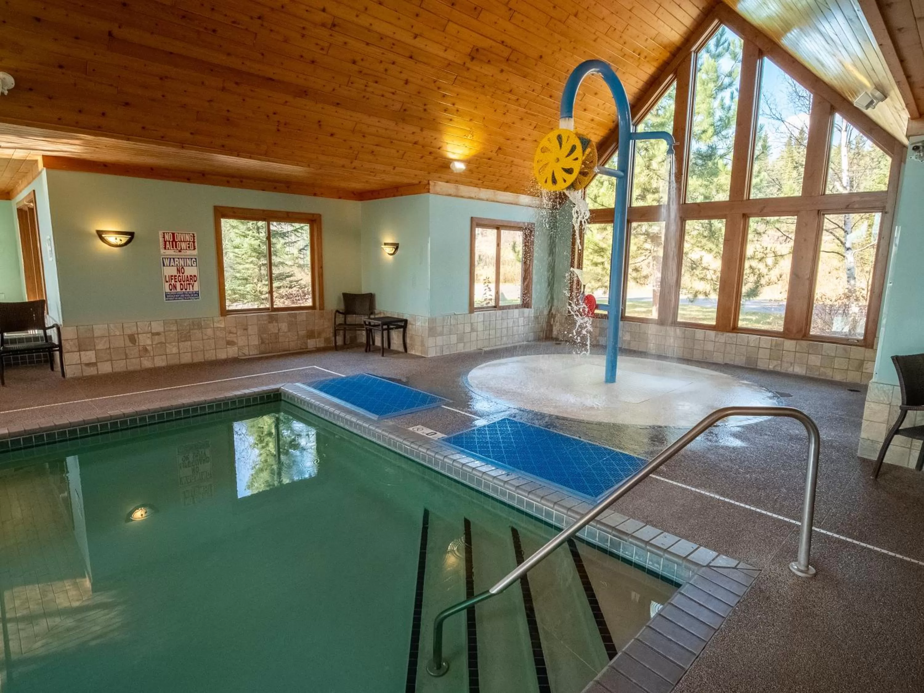 Swimming Pool in Lutsen Sea Villas