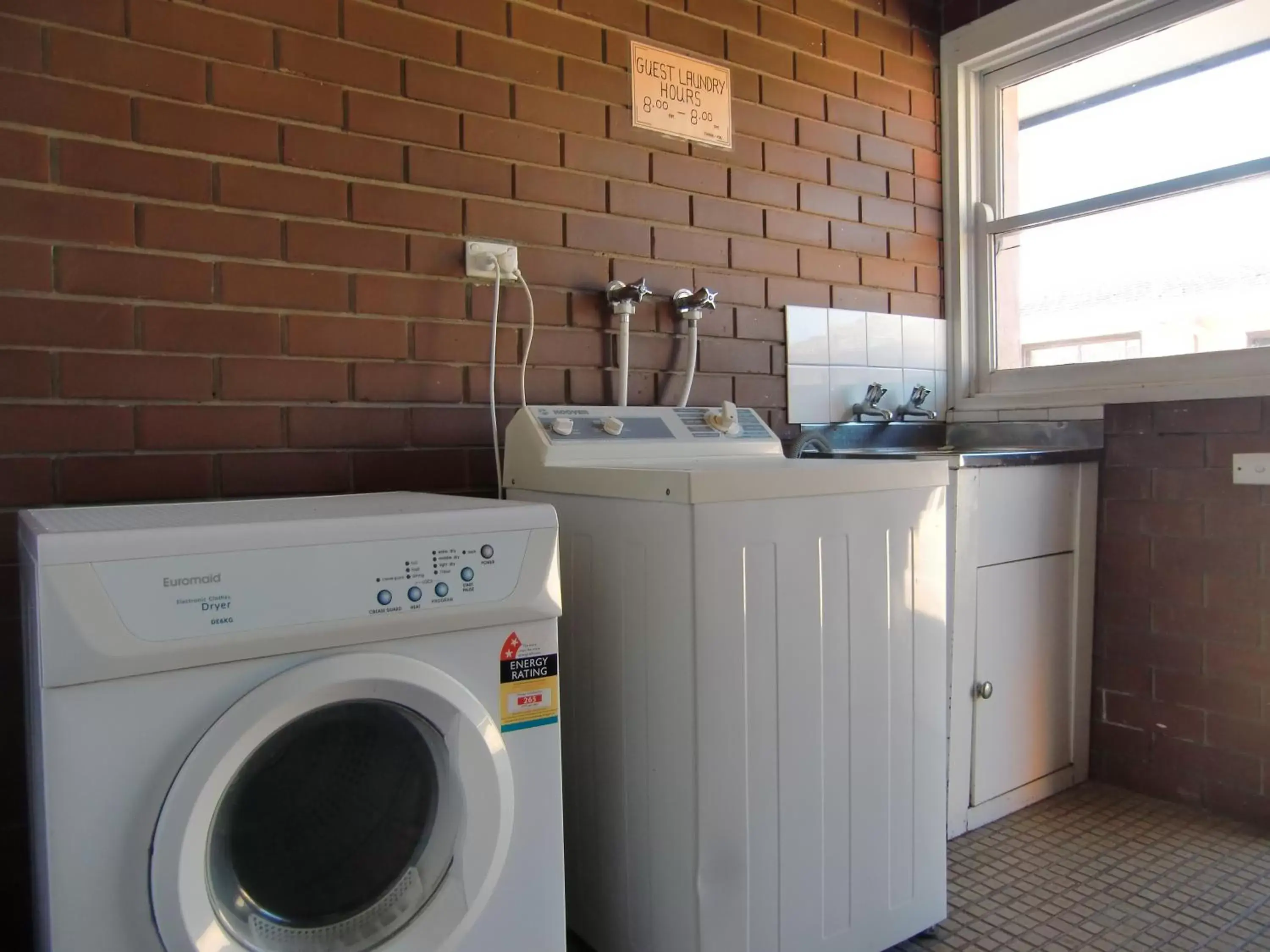 Other, Kitchen/Kitchenette in Castle Motel Bairnsdale