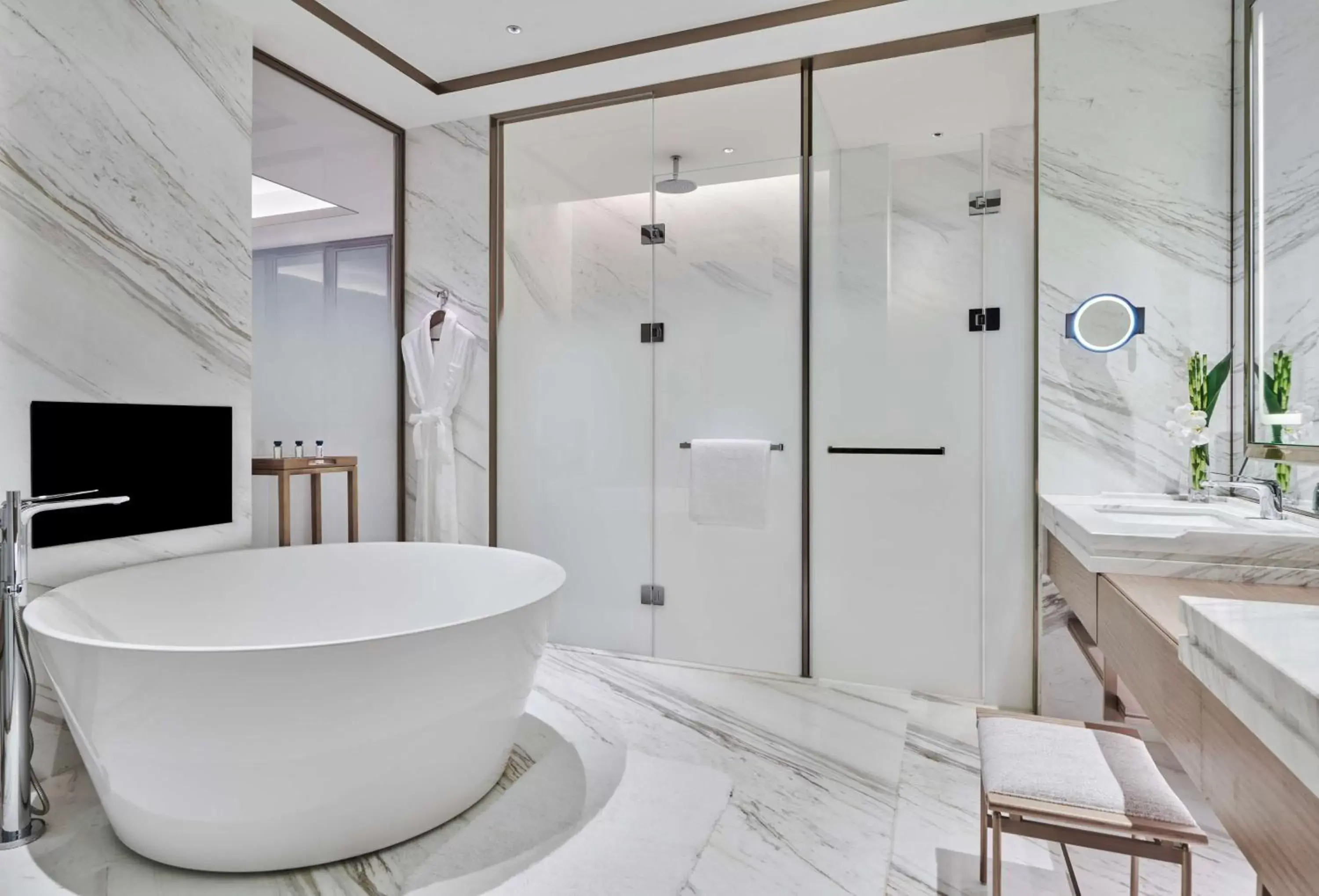 Bathroom in Hilton Changsha Riverside