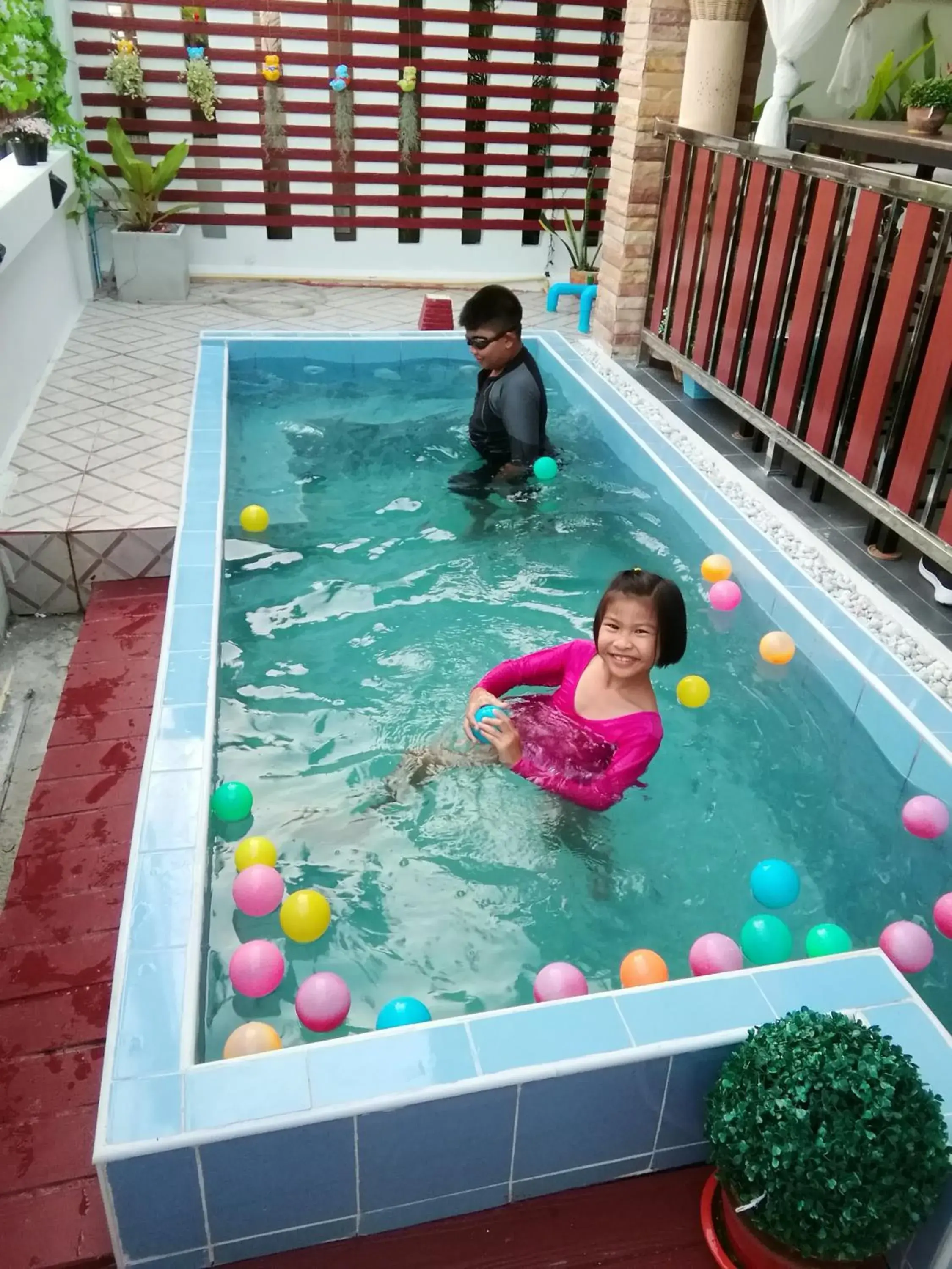 Swimming Pool in Wilderness Bed And Breakfast