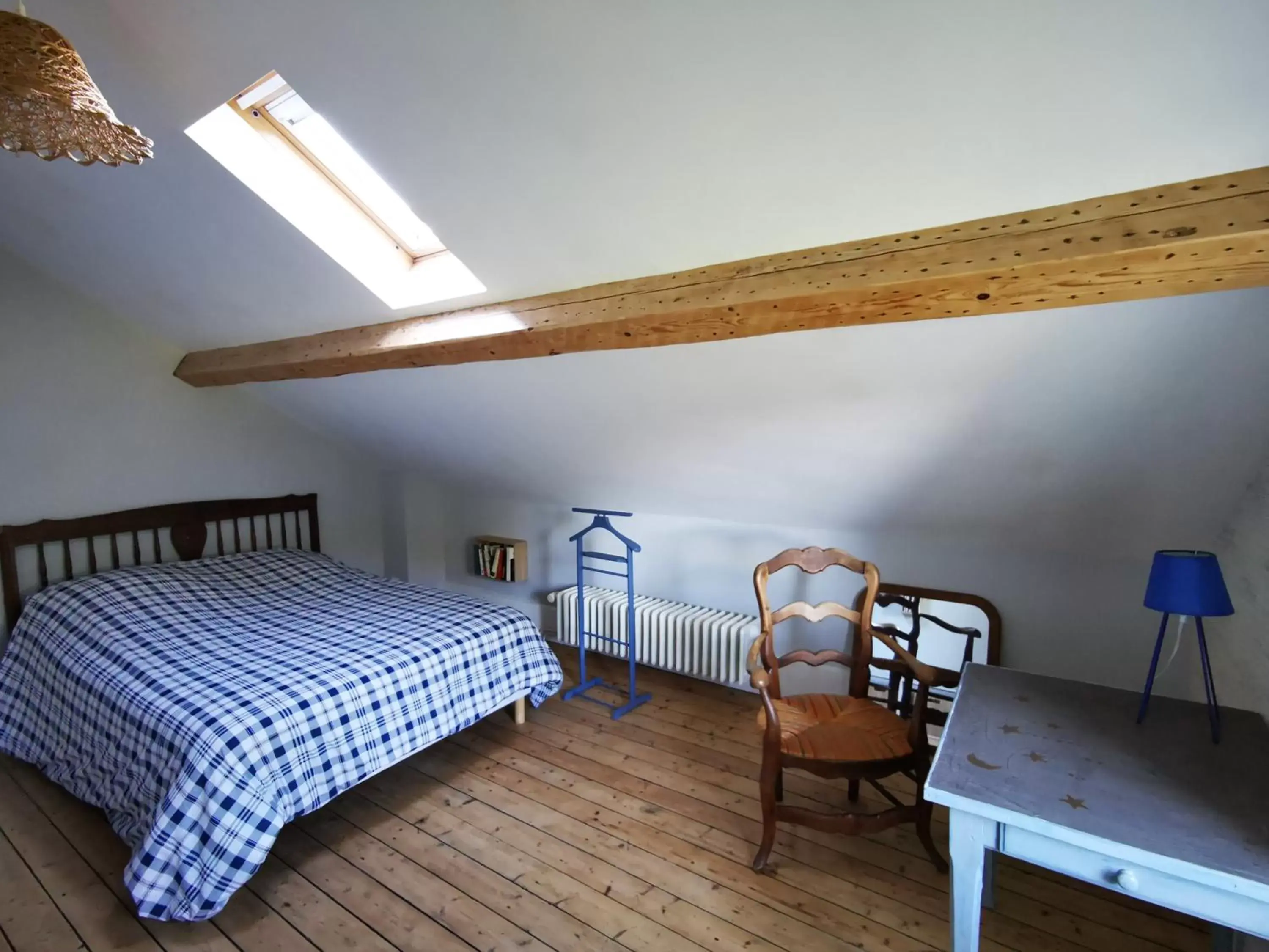 Bed in Le Clos de la Borde, Chambre bleue