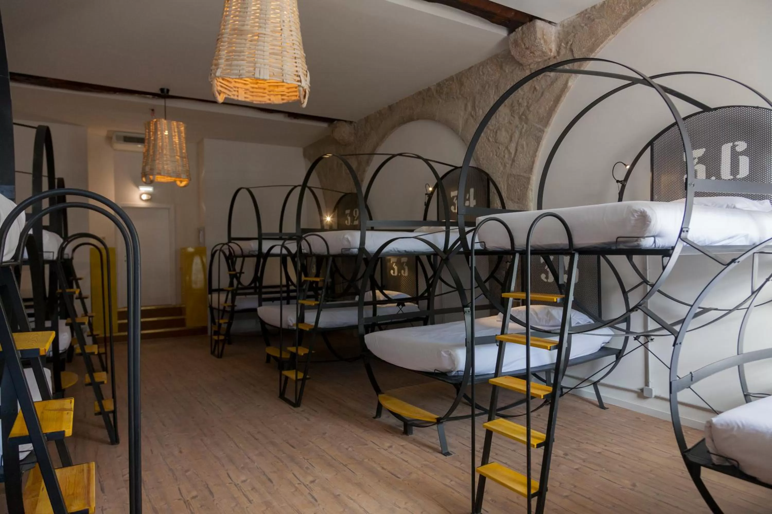 bunk bed, Bed in The House of Sandeman